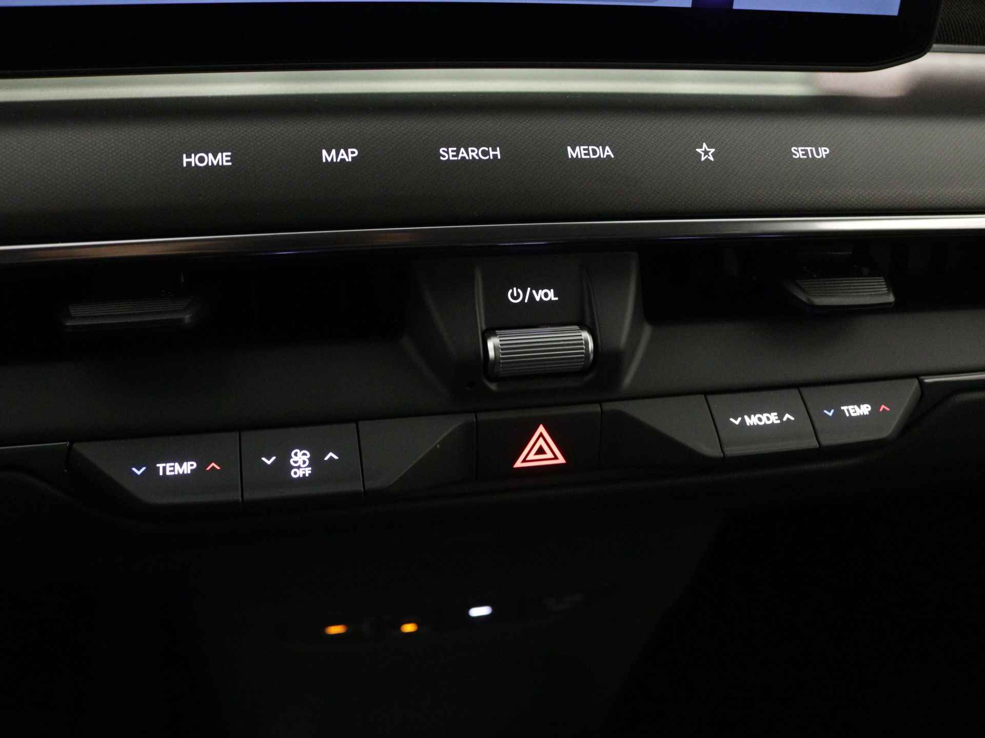 Kia EV9 Launch Edition 99.8 kWh | 7-zitter | Head Up Display | Leder | Per 1 Mei 2024 Beschikbaar | - 10/40