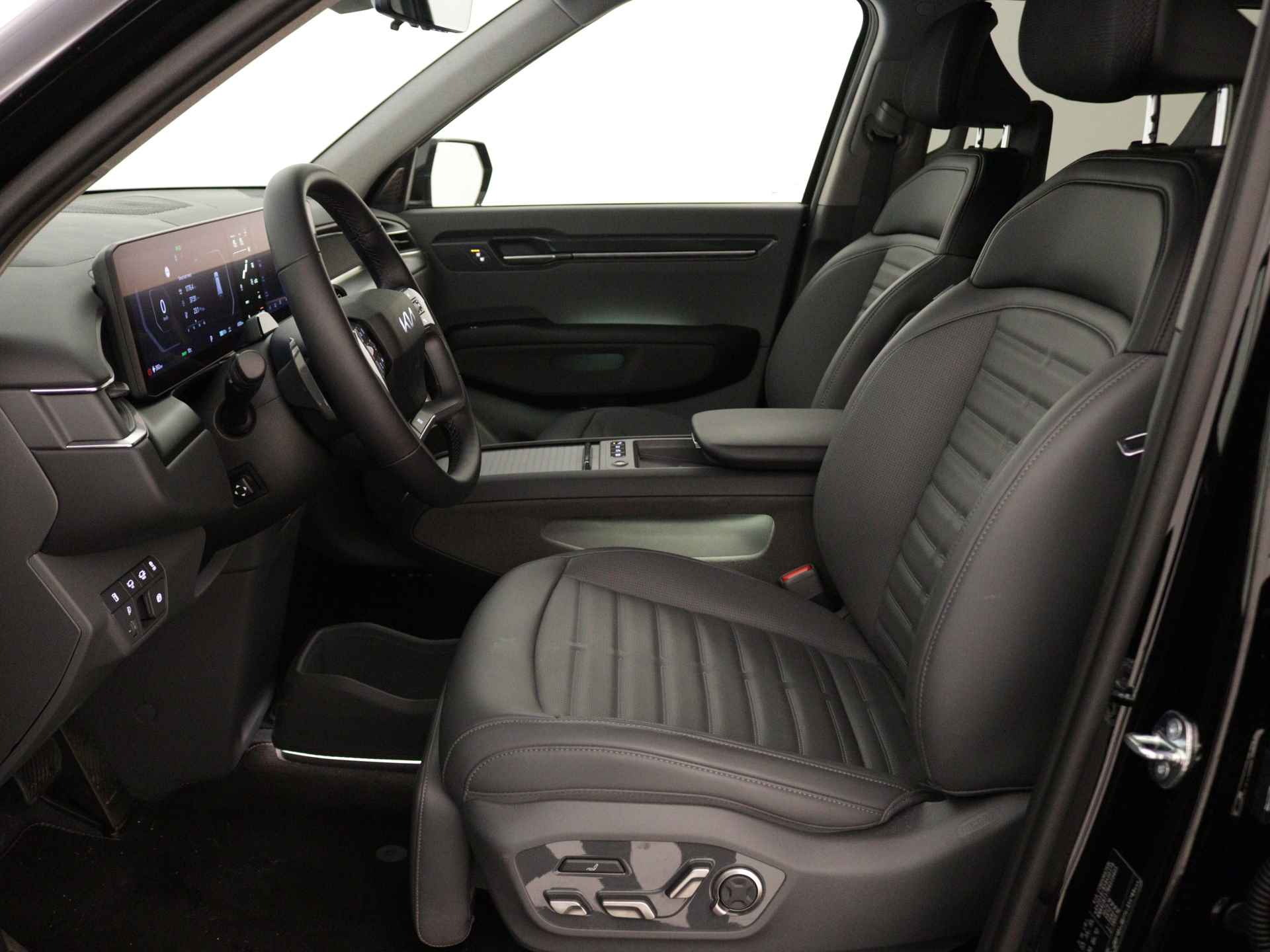 Kia EV9 Launch Edition 99.8 kWh | 7-zitter | Head Up Display | Leder | Per 1 Mei 2024 Beschikbaar | - 15/40