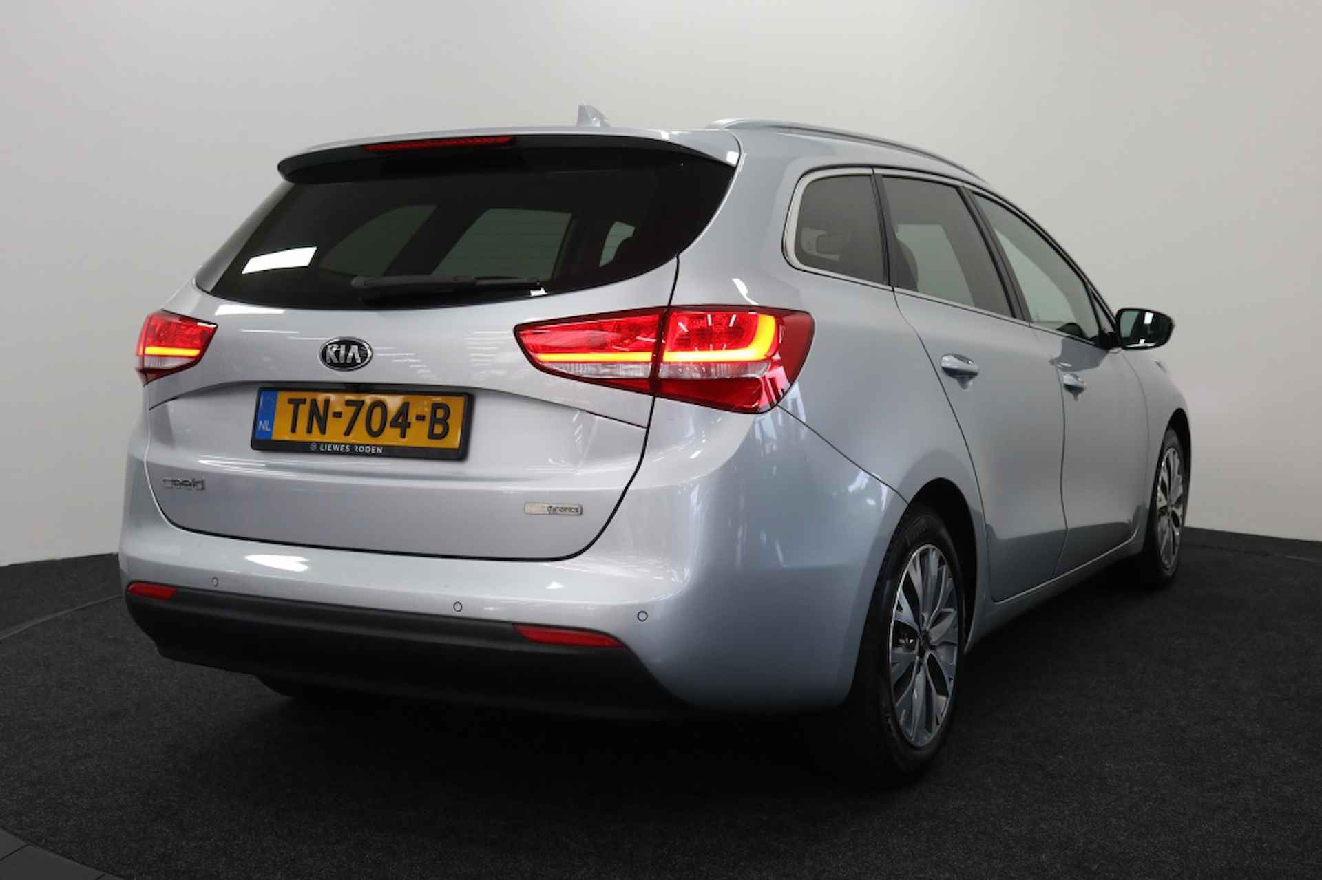 Kia cee'd Sportswagon 1.0 T-GDi DynamicLine - 13/29