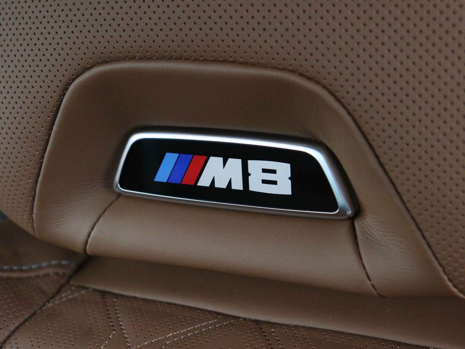 BMW M8 Coupé Competition - 9/28