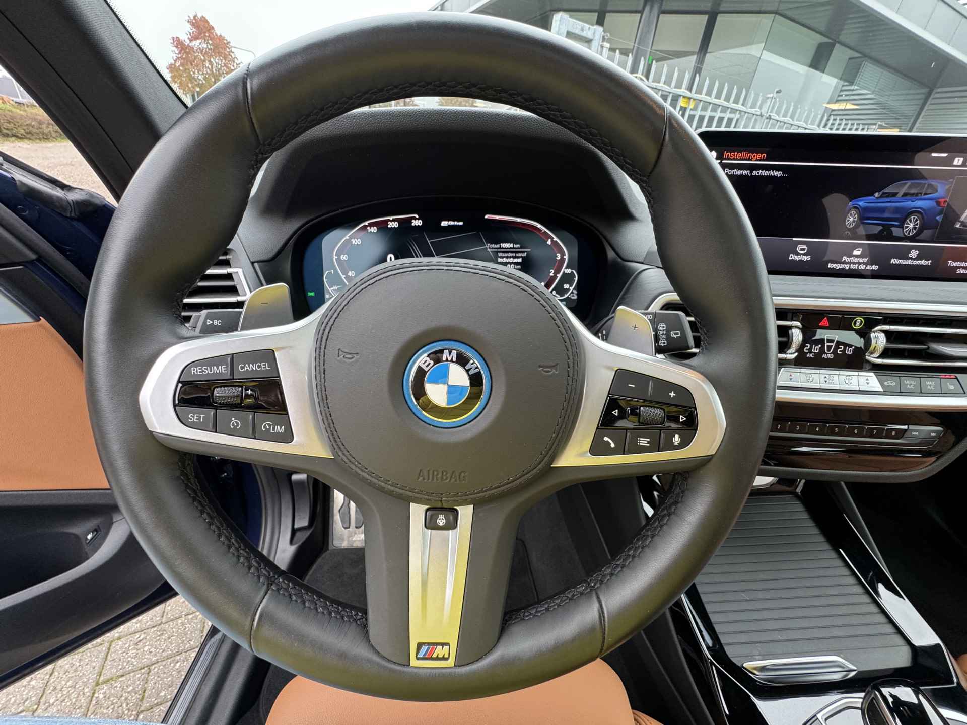 BMW X3 xDrive30e M-sport Pano-Dak | Trekhaak | Memory | Leer | Harman kardon - 20/28