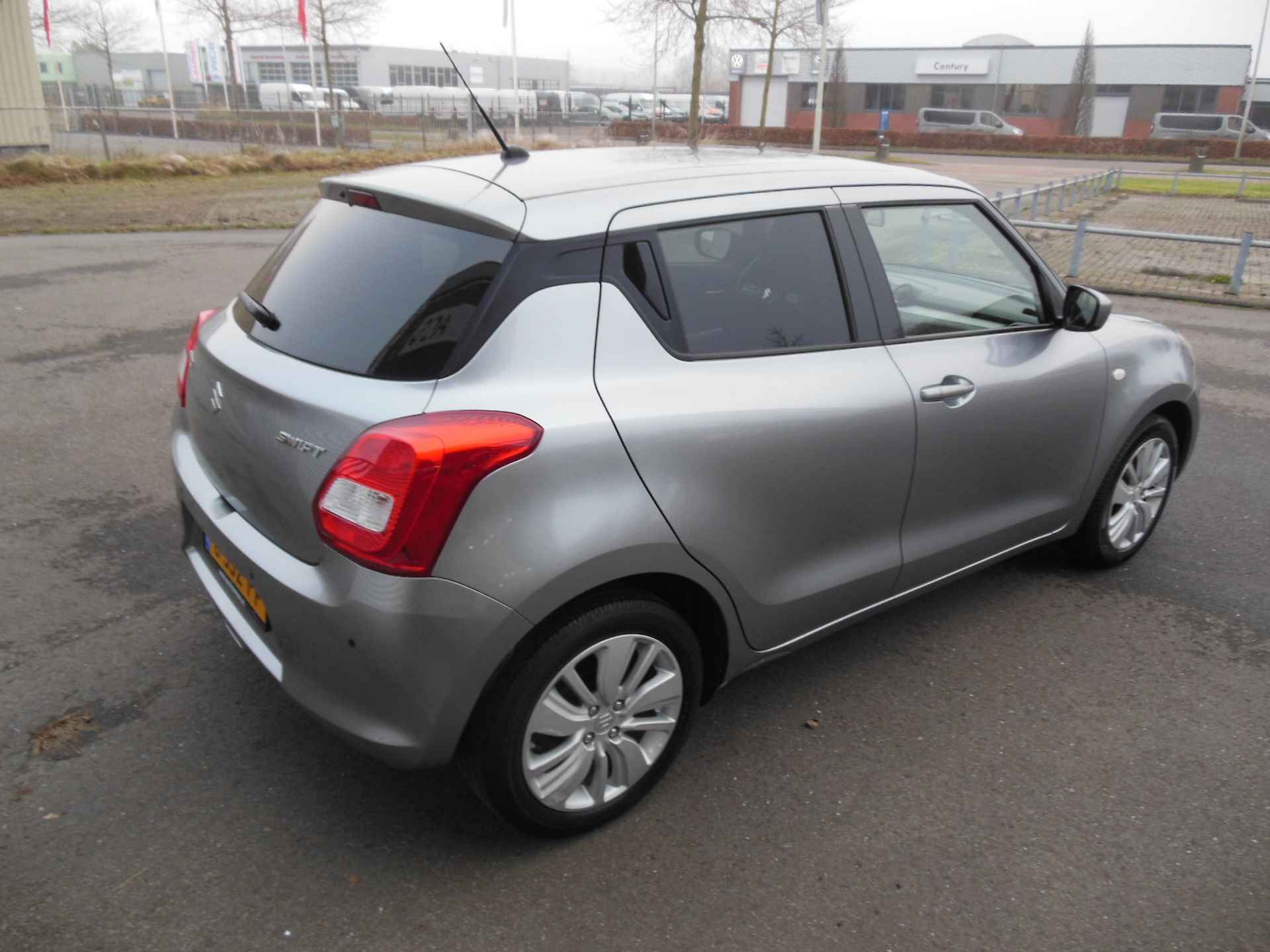 Suzuki Swift 1.2 Select Staat in Hoogeveen - 5/23