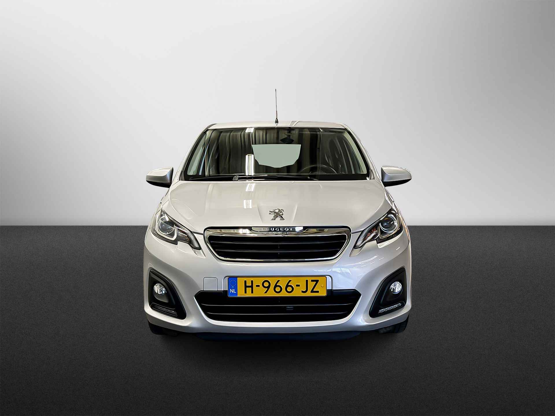 PEUGEOT 108 1.0 e-VTi 72PK 5DRS ACTIVE AIRCO CAMERA TEL CARPLAY NAP - 6/30