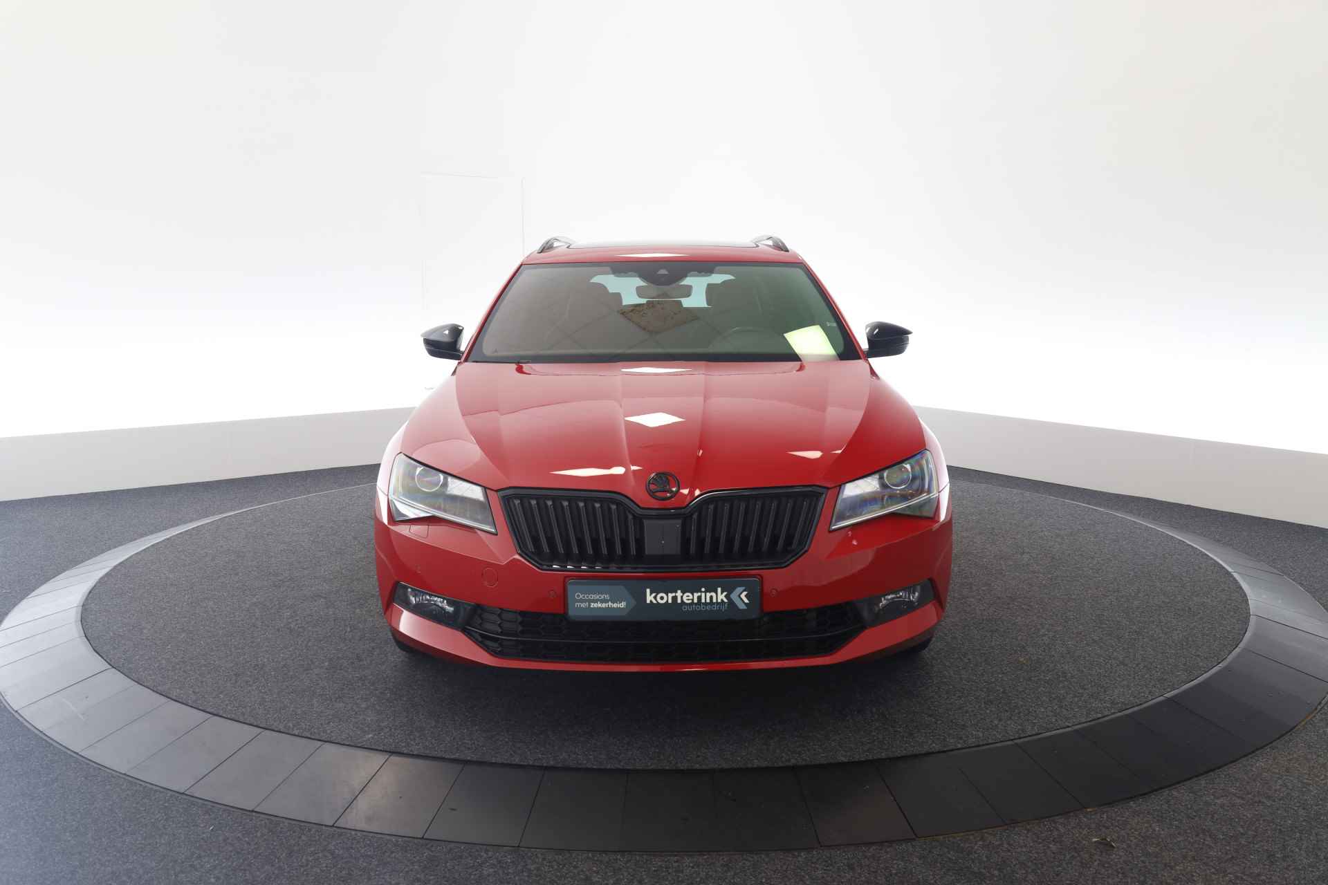 Škoda Superb Combi 2.0 TSI 4x4 Sportline Business - 12/53