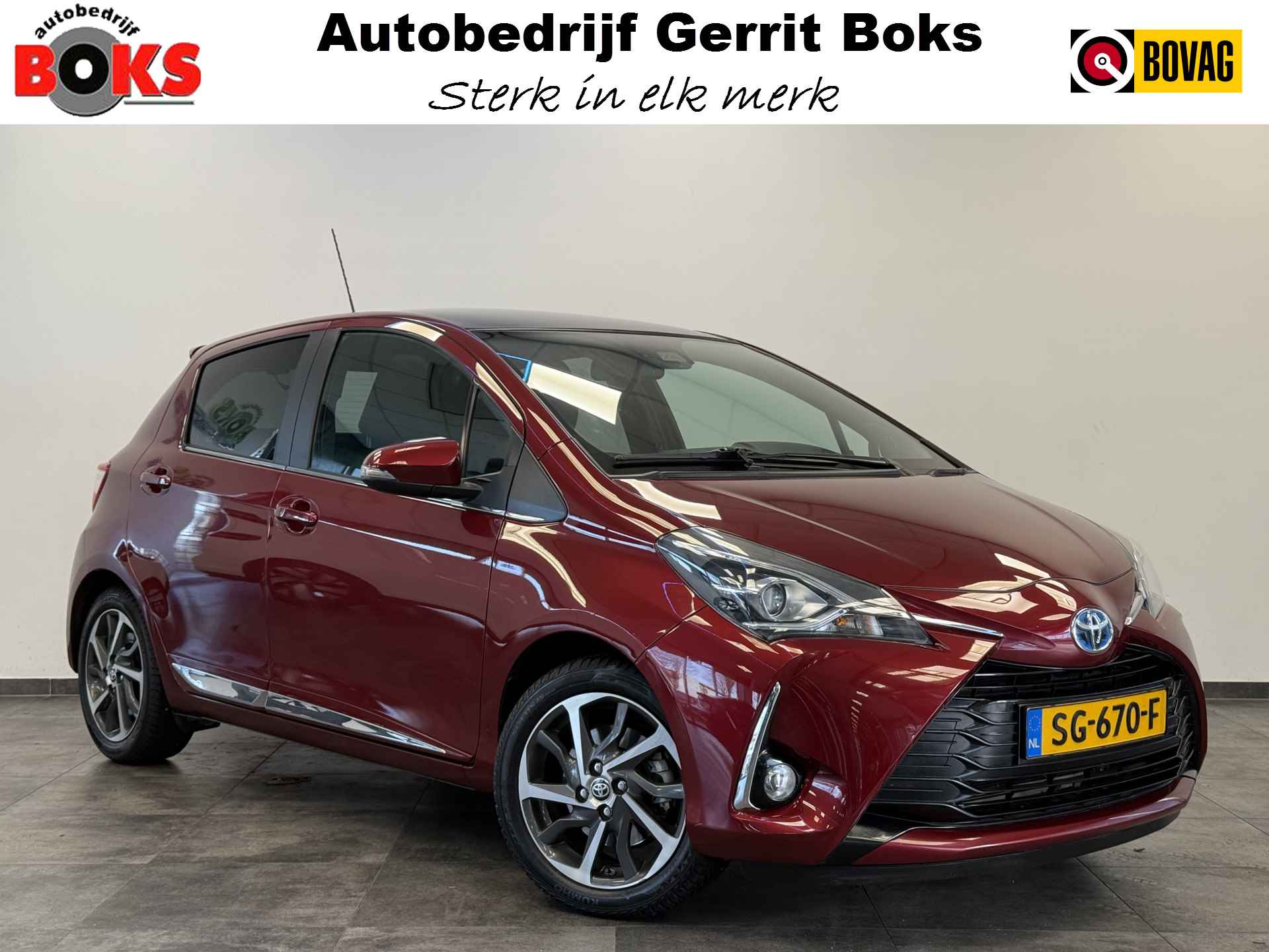 Toyota Yaris 1.5 Hybrid Premium Panoramadak 16LMV cruise control afneembare trekhaak