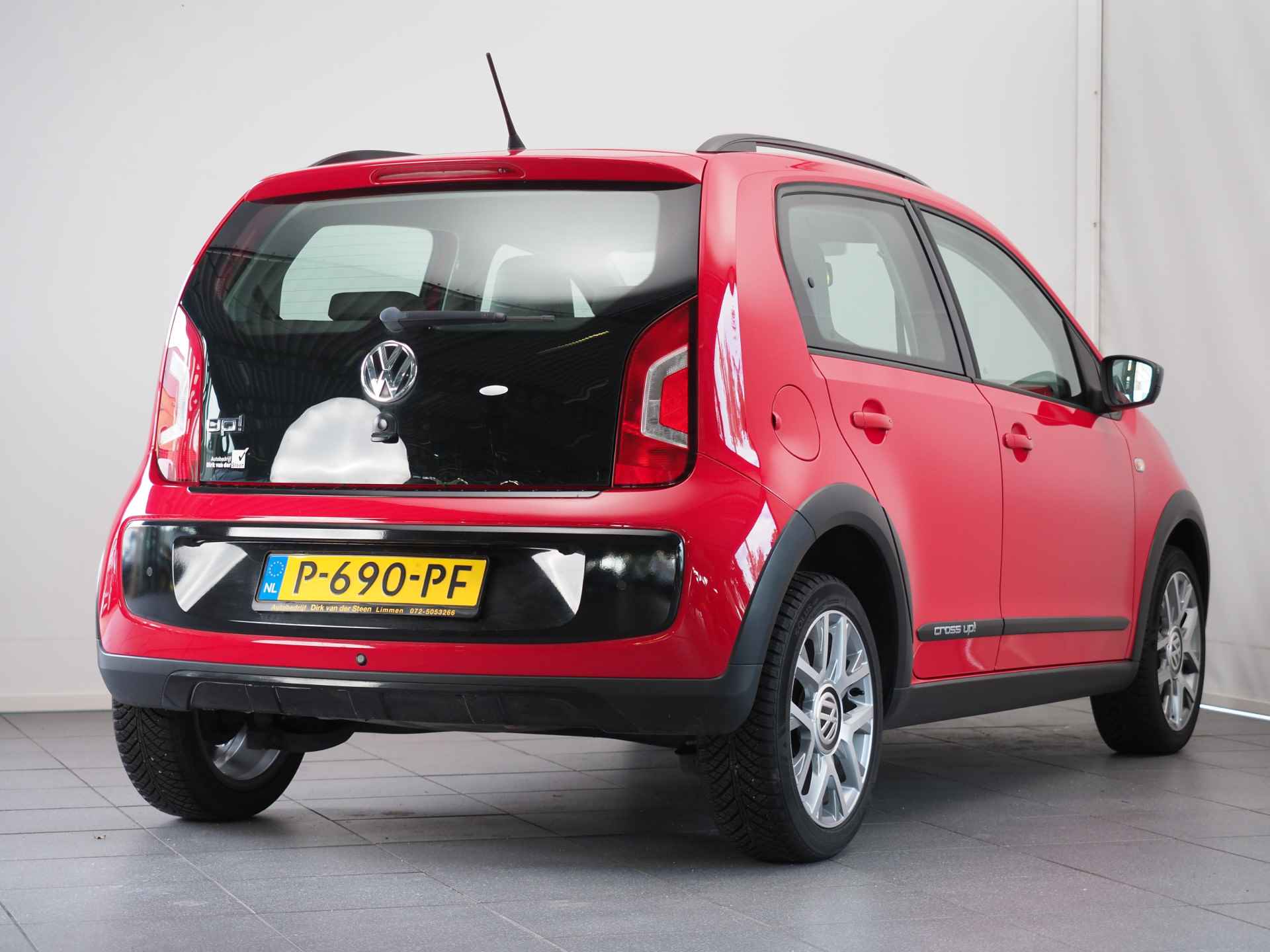 Volkswagen up! 1.0 cross up! BlueMotion | Carkit | Parkeersensoren | Airco | 16' Velgen - 3/29