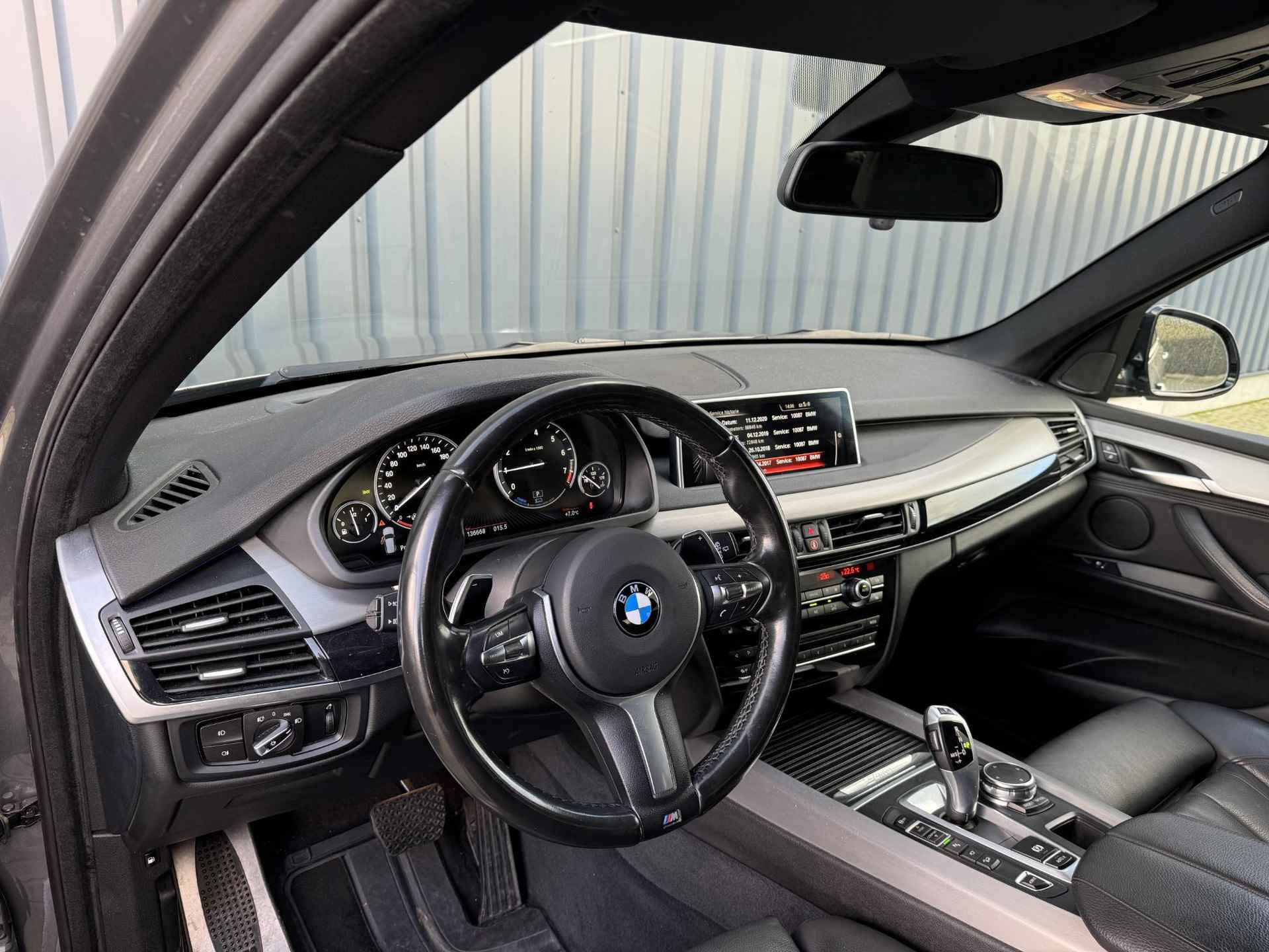 BMW X5 xDrive40e High Executive | M-Sport | Pano | HUD | 360 - 7/33