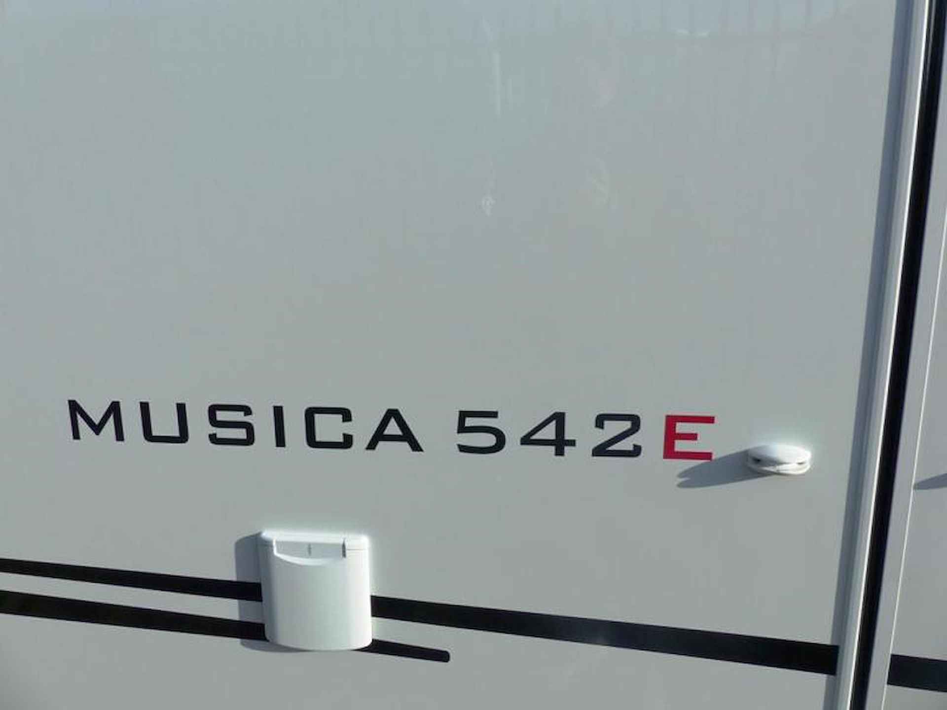 LMC Musica 542 E - 5/20