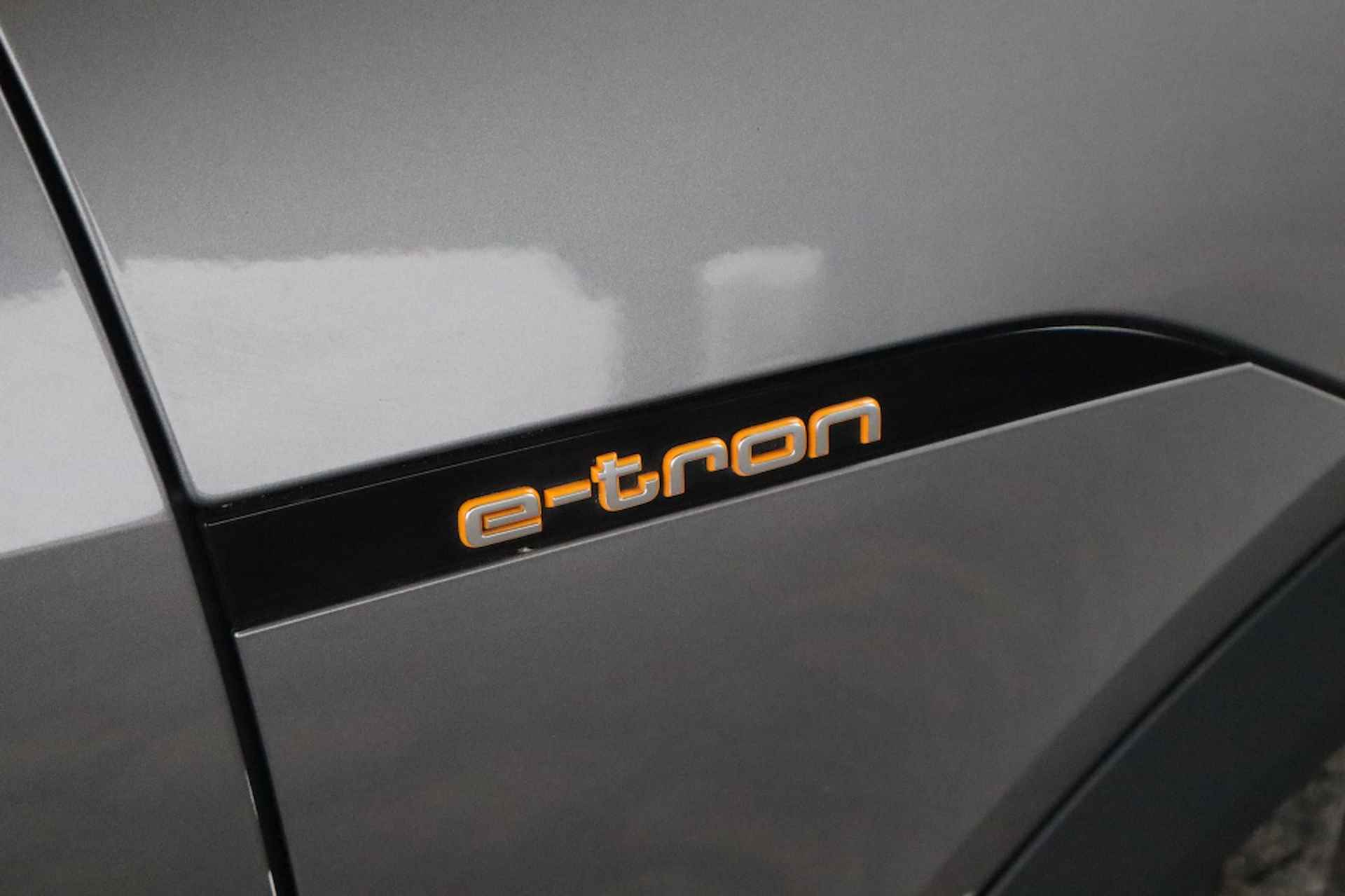 Audi e-tron e-tron 55 Quattro Adv. I Geen Import I Parkeersensoren - 14/42