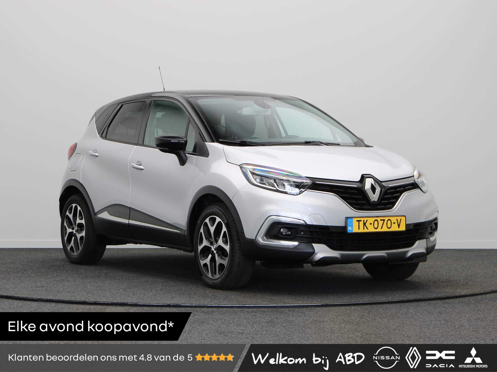 Renault Captur TCe 90pk Intens | Parkeersensoren voor/achter | Achtertuirijcamera | Climate control |