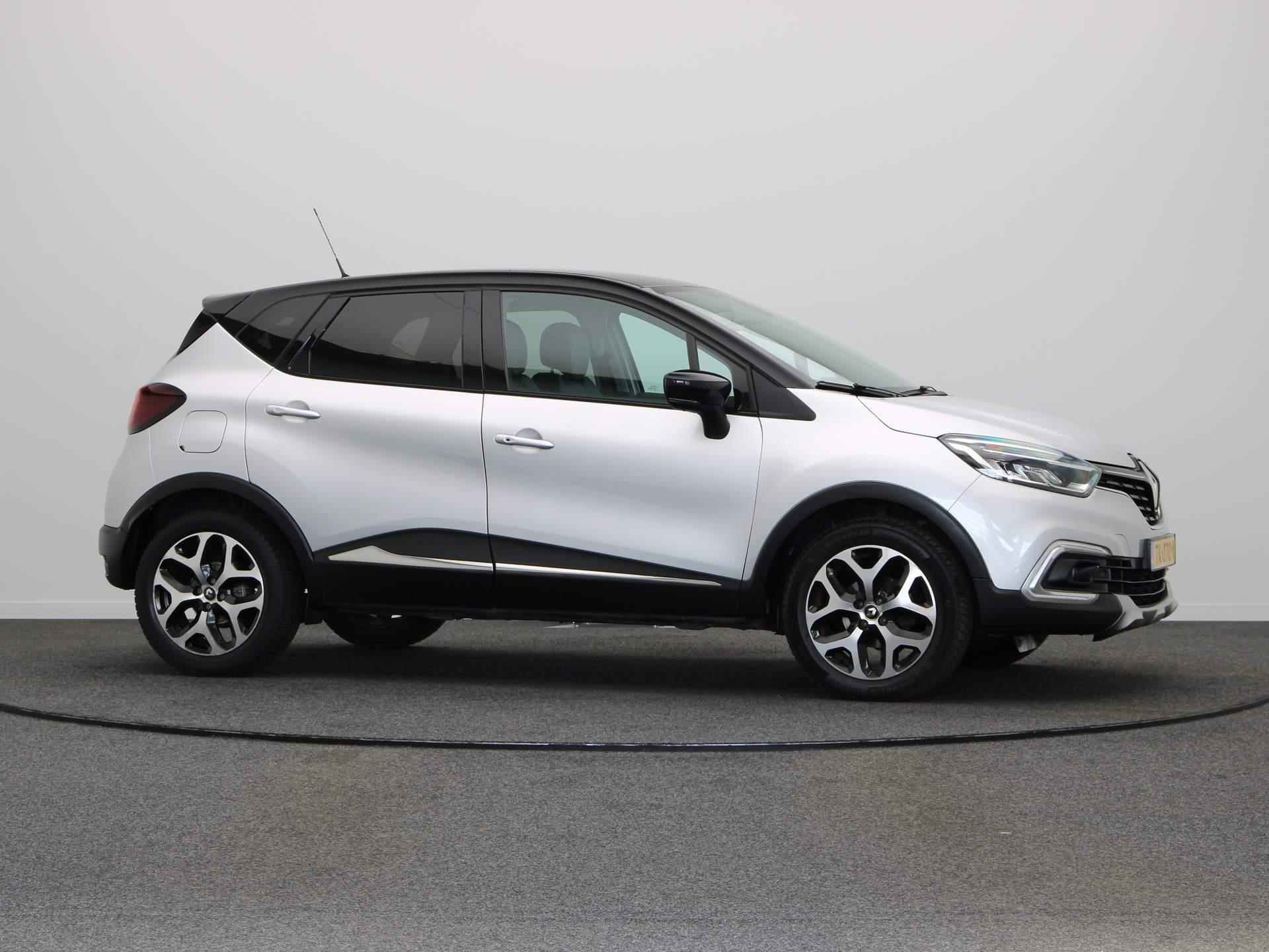 Renault Captur TCe 90pk Intens | Parkeersensoren voor/achter | Achtertuirijcamera | Climate control | - 12/42