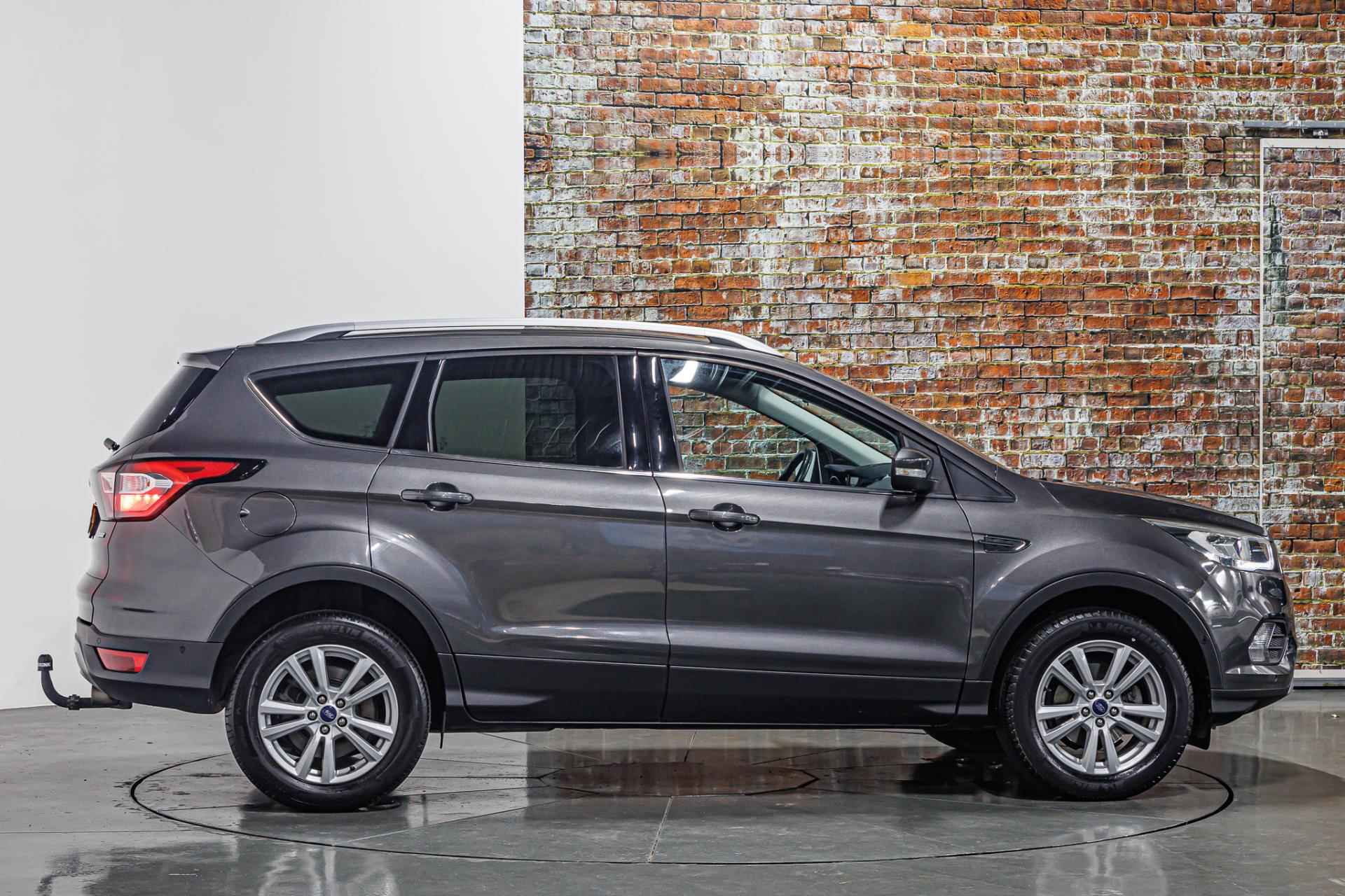 Ford Kuga 1.5 Titanium I Trekhaak I Rijklaarprijs - 16/37