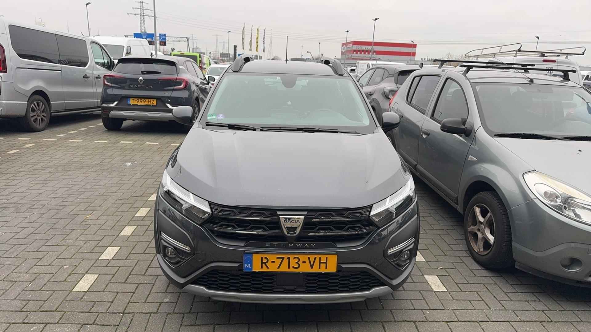 Dacia Sandero Stepway 1.0 TCe 100 Bi-Fuel Essential - 3/12