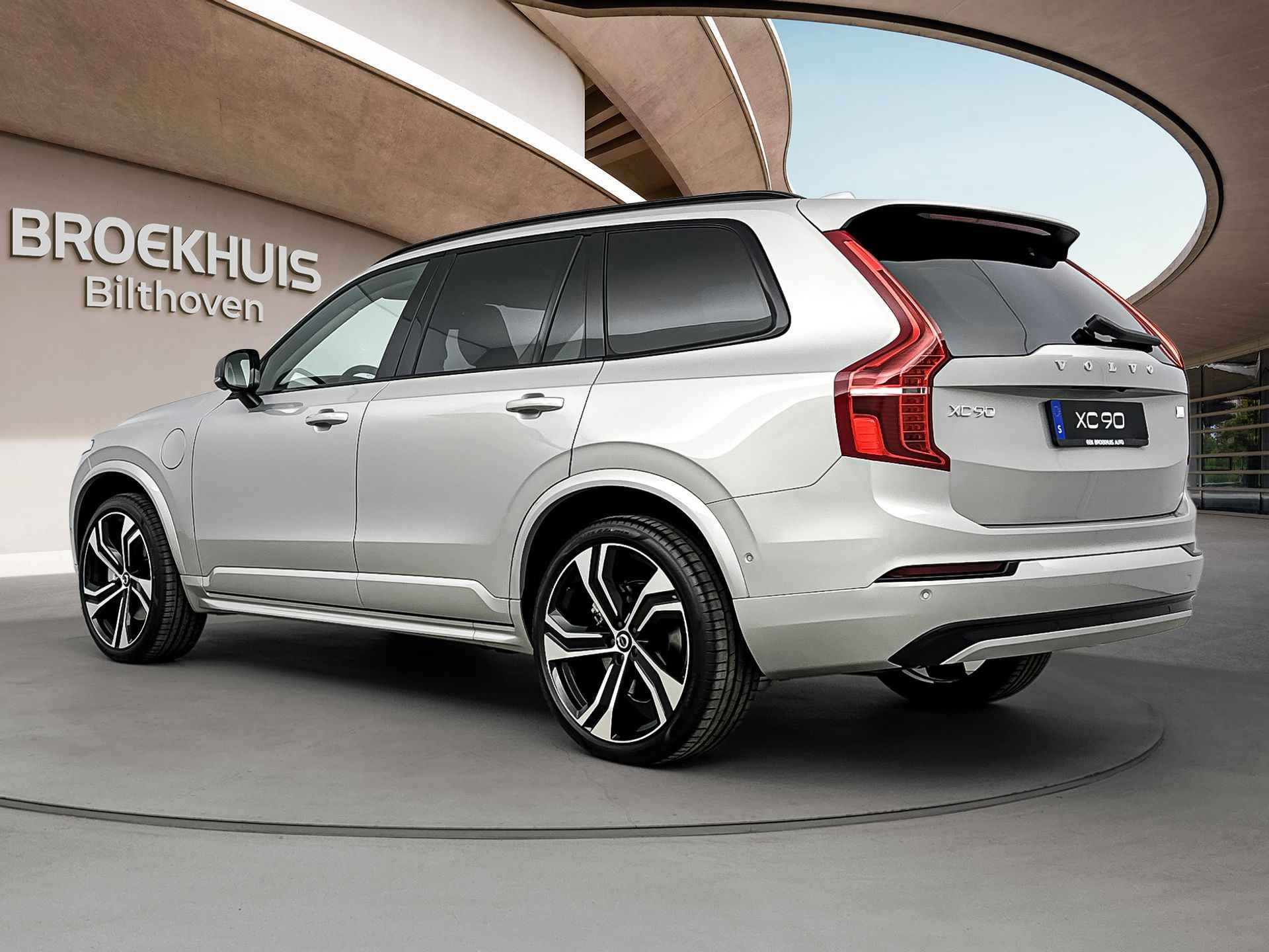 Volvo XC90 Recharge T8 Ultimate Dark - 5/26