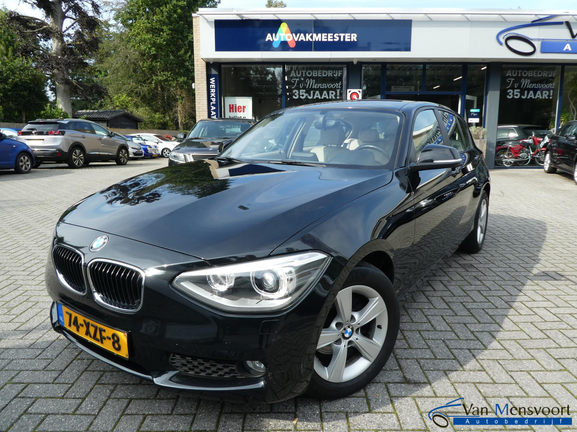 BMW 1-serie 116i Automaat 5drs Upgrade Edition Leder|Navi|Xenon|Cruise bij viaBOVAG.nl