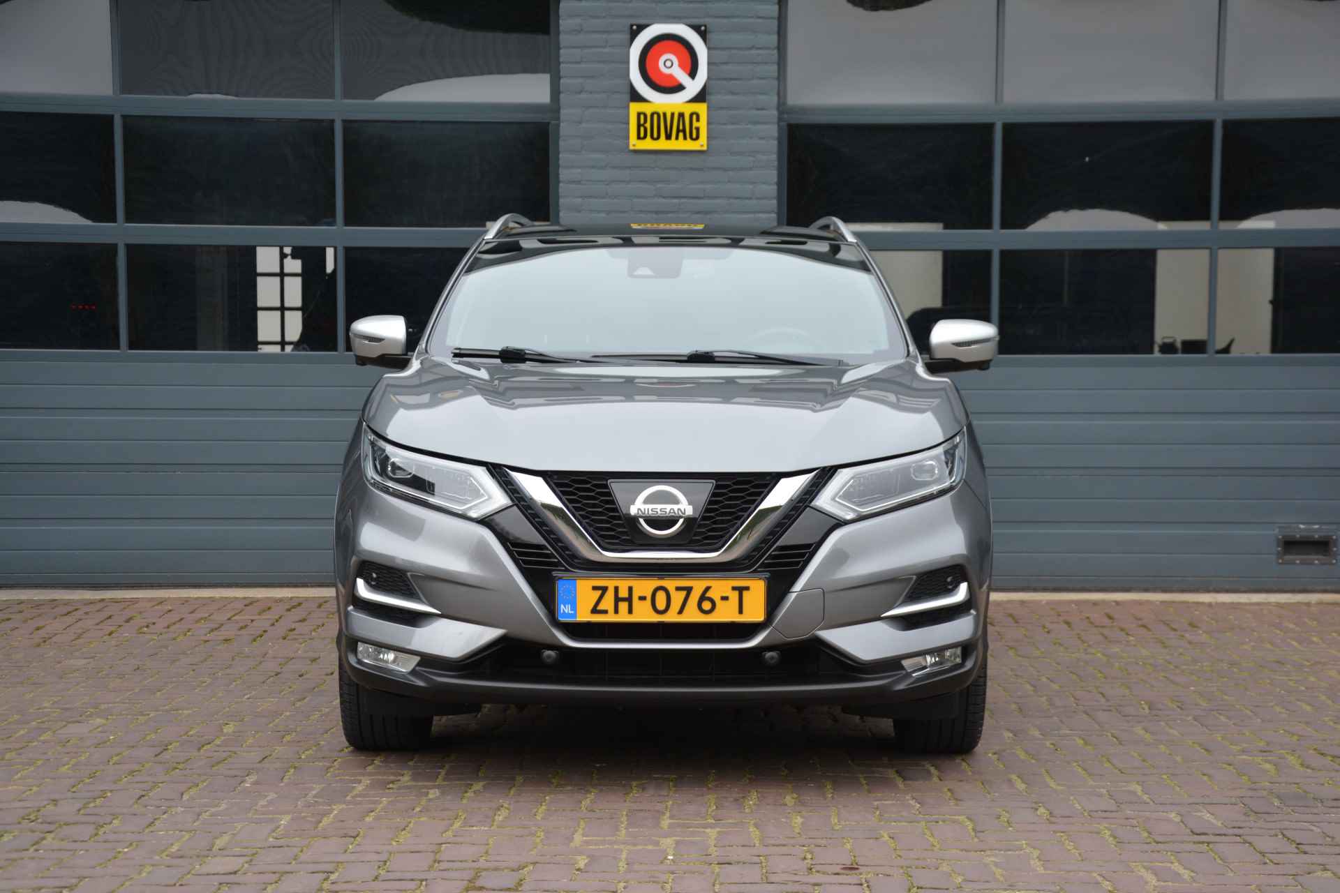 Nissan QASHQAI 1.2 Tekna + - 8/27