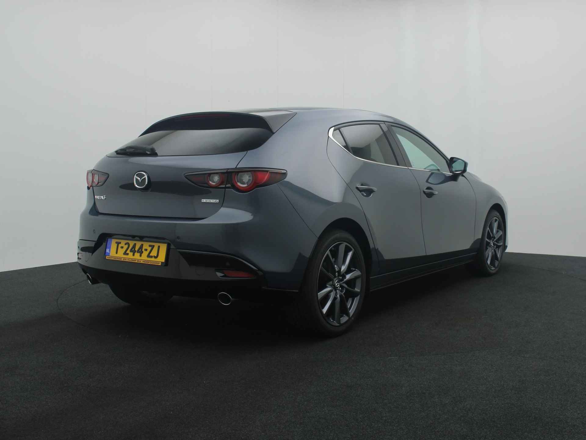 Mazda 3 2.0 e-SkyActiv-G Exclusive-line met Design Pack : dealer onderhouden - 6/46