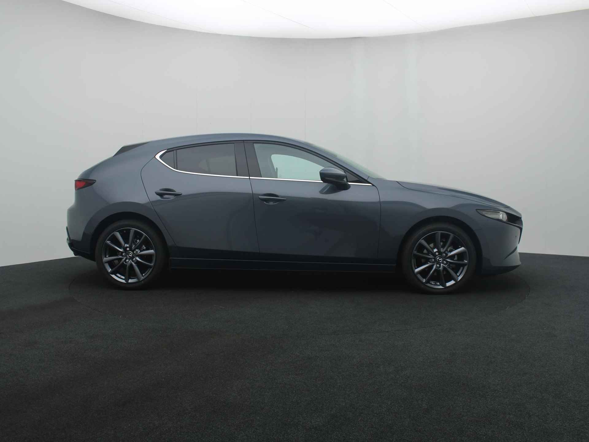 Mazda 3 2.0 e-SkyActiv-G Exclusive-line met Design Pack : dealer onderhouden - 7/46