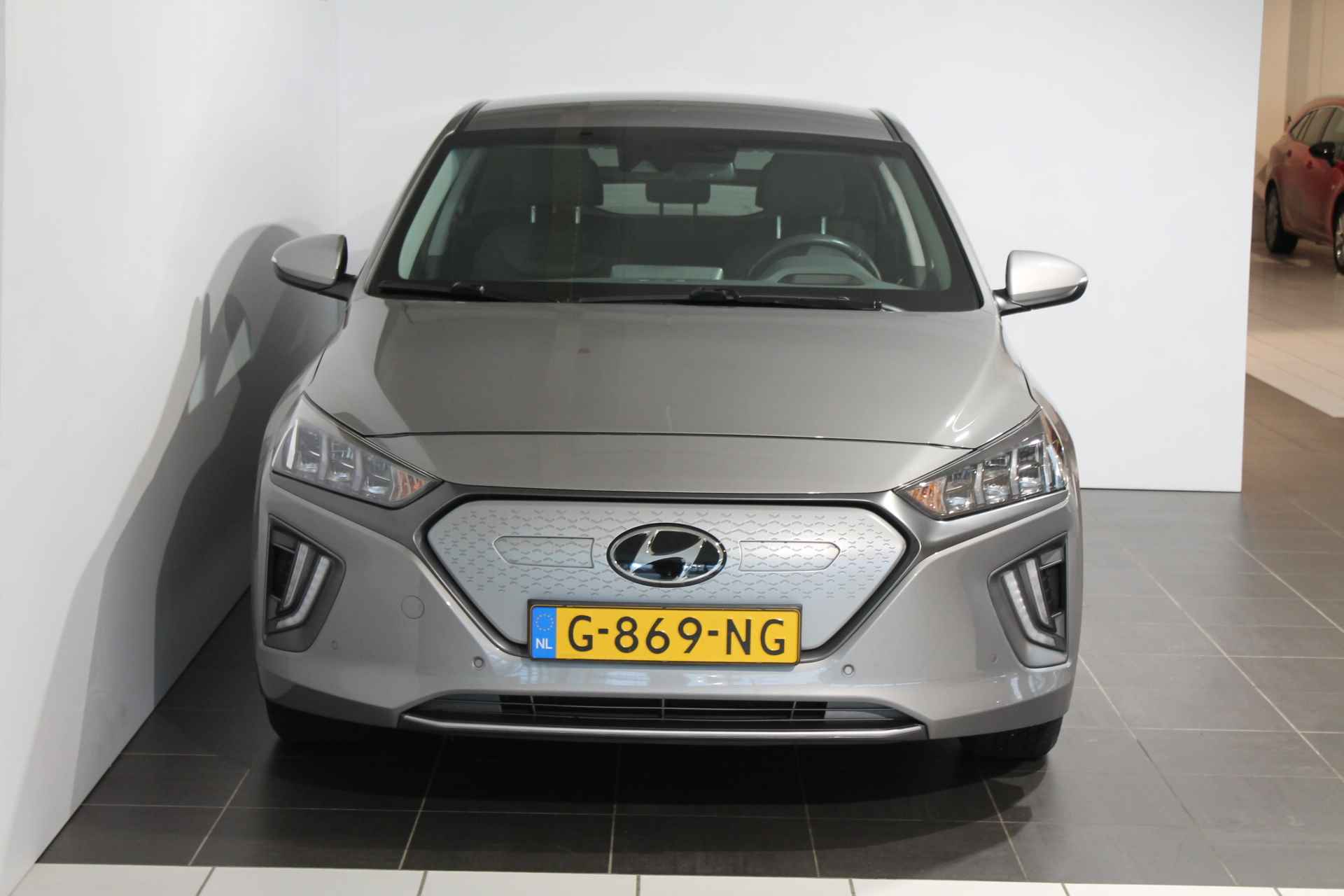 HYUNDAI Ioniq EV 136pk Automaat Premium - 2/33