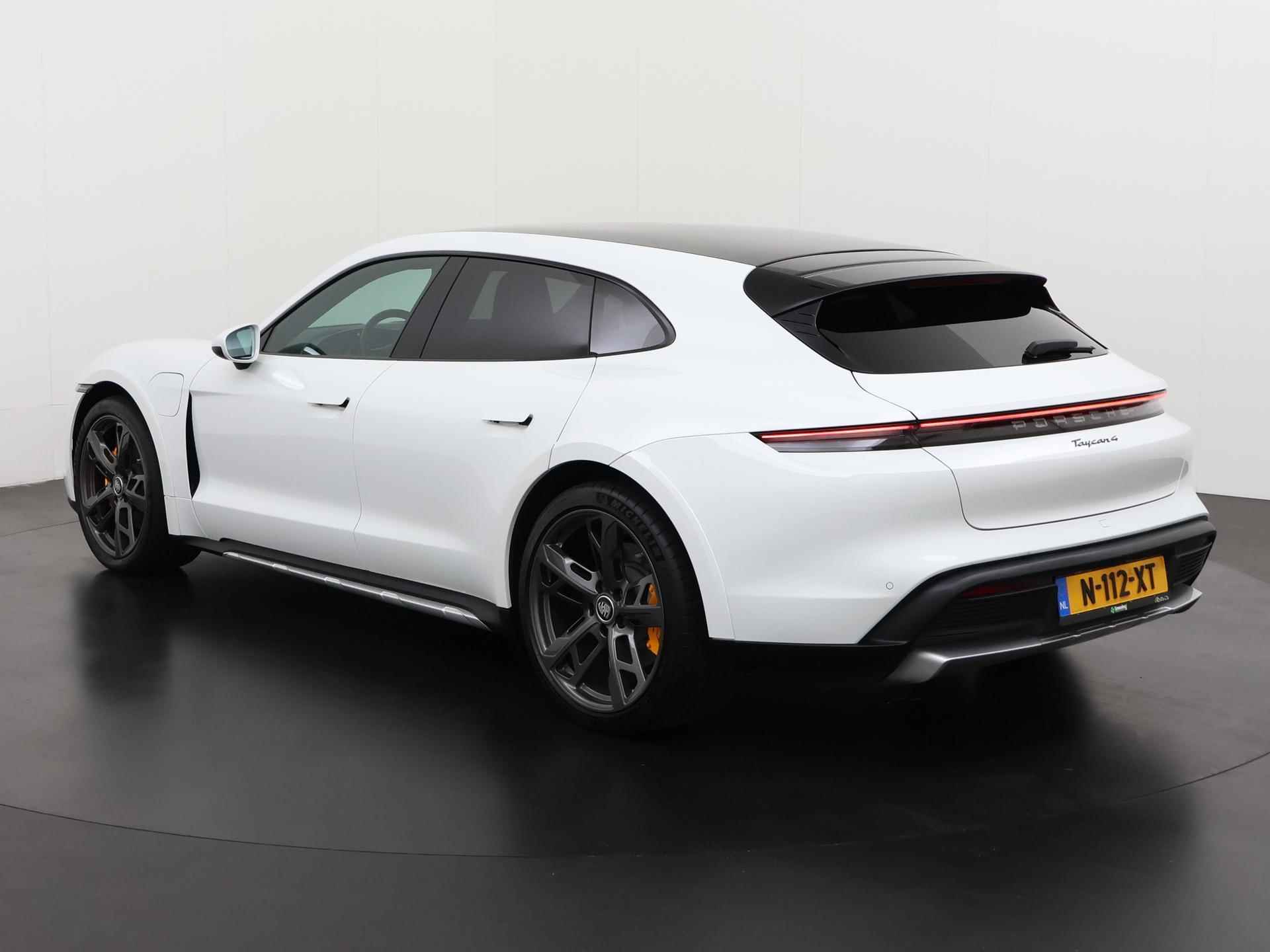 Porsche Taycan Cross Turismo 4 93 kWh | 1e Eigenaar | 381pk | 21" | Panoramadak | Leder | Zondag Open! - 6/52