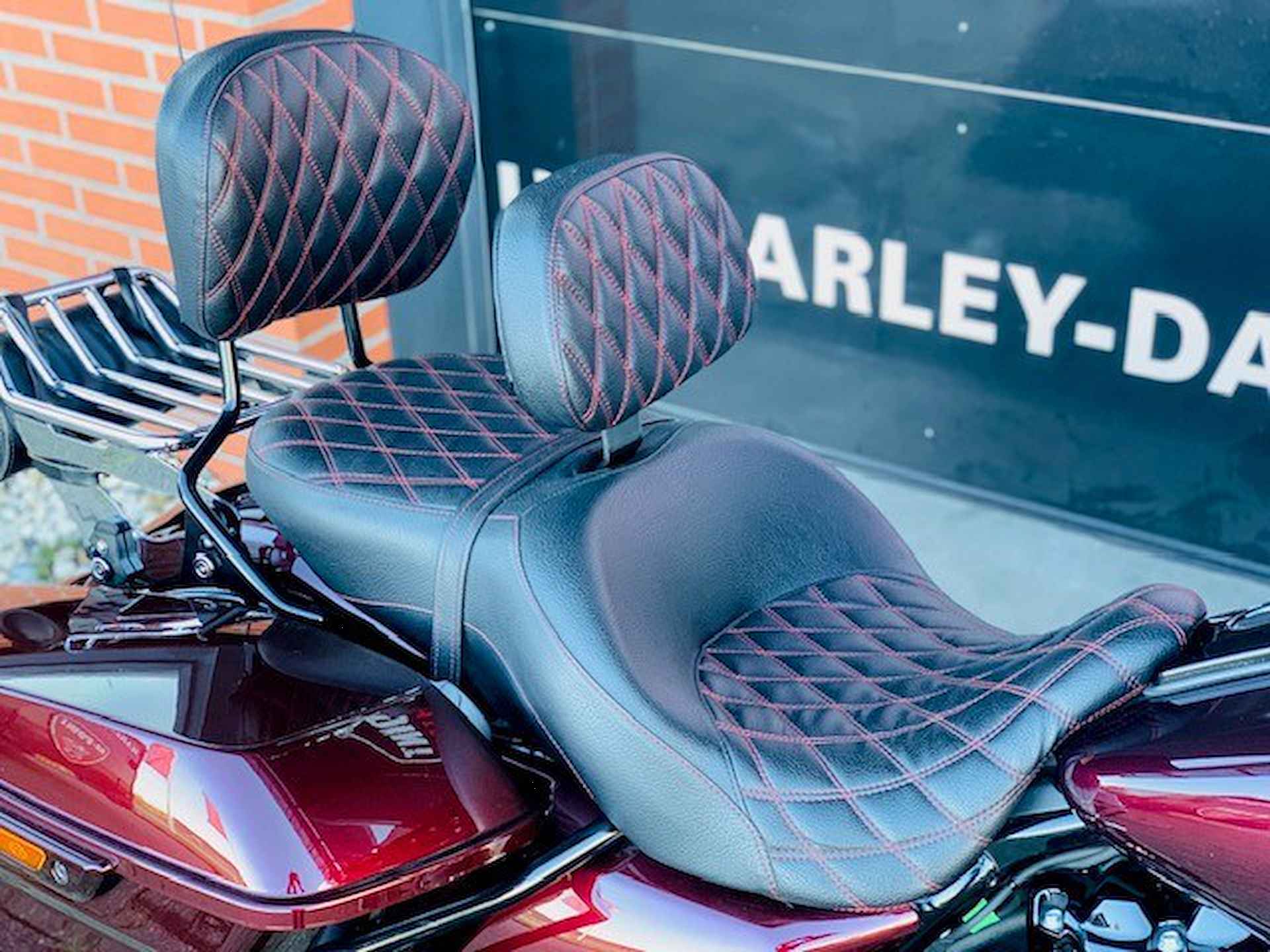 Harley-Davidson FLHXS STREETGLIDE FULL OPTIONS - 4/24