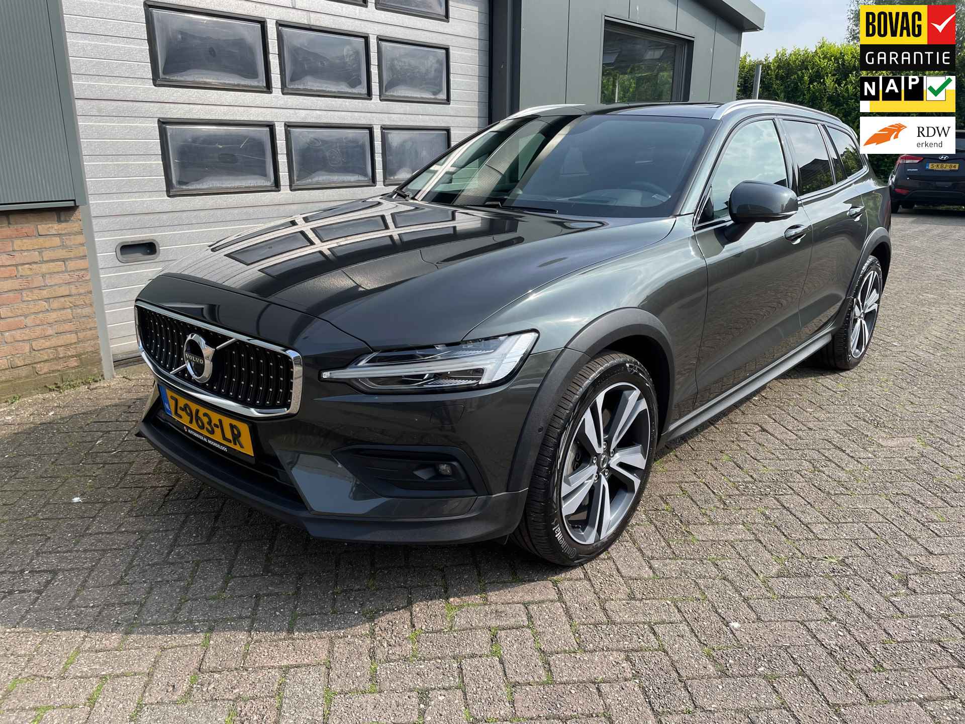 Volvo V60