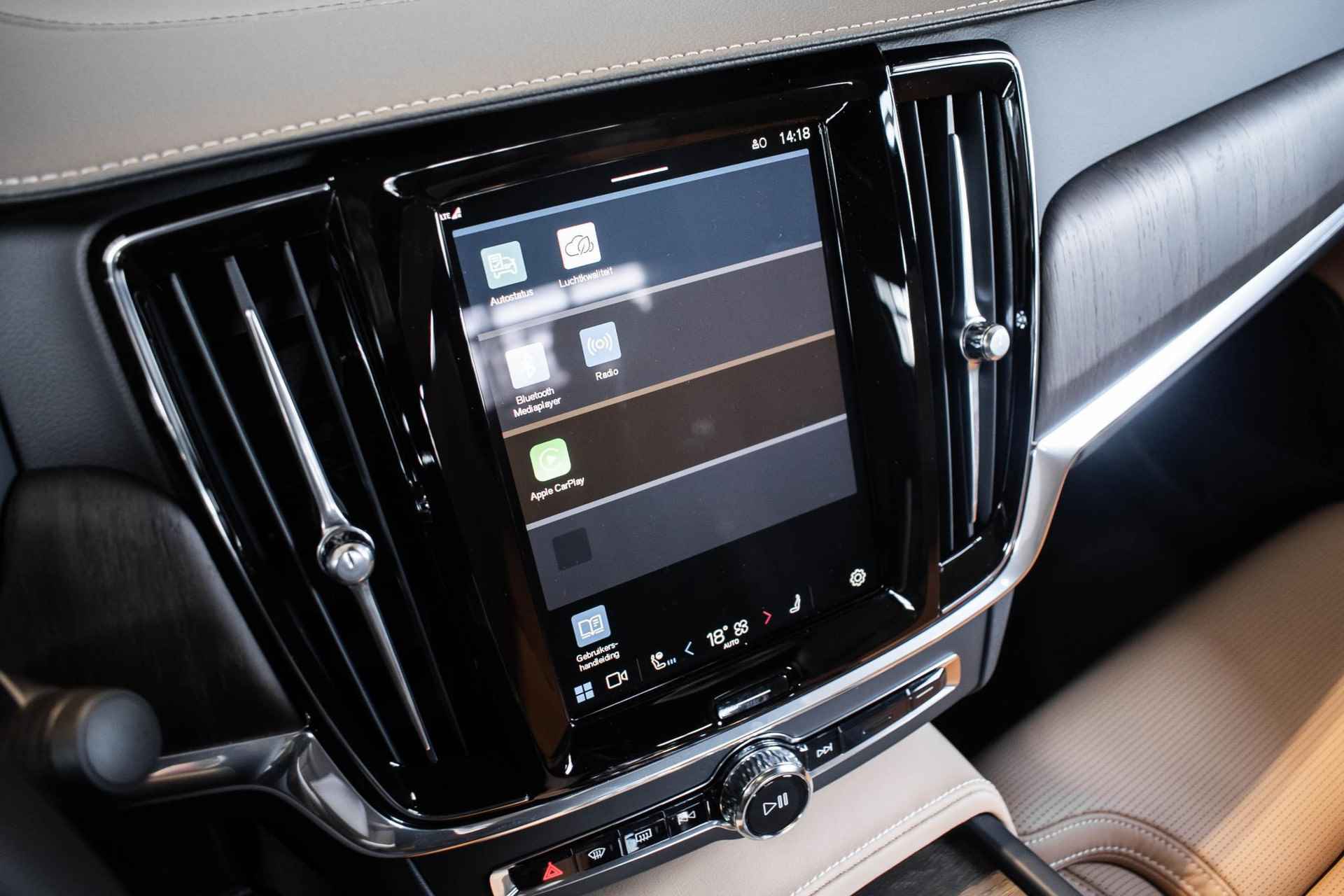 Volvo S90 B5 Automaat Ultimate Bright | 360º camera | Panoramadak | Geventileerde stoelen | Parkeerverwarming | Harman Kardon premium audio | 20'' Lichtmetalen velgen | Adaptive cruise control - 19/31