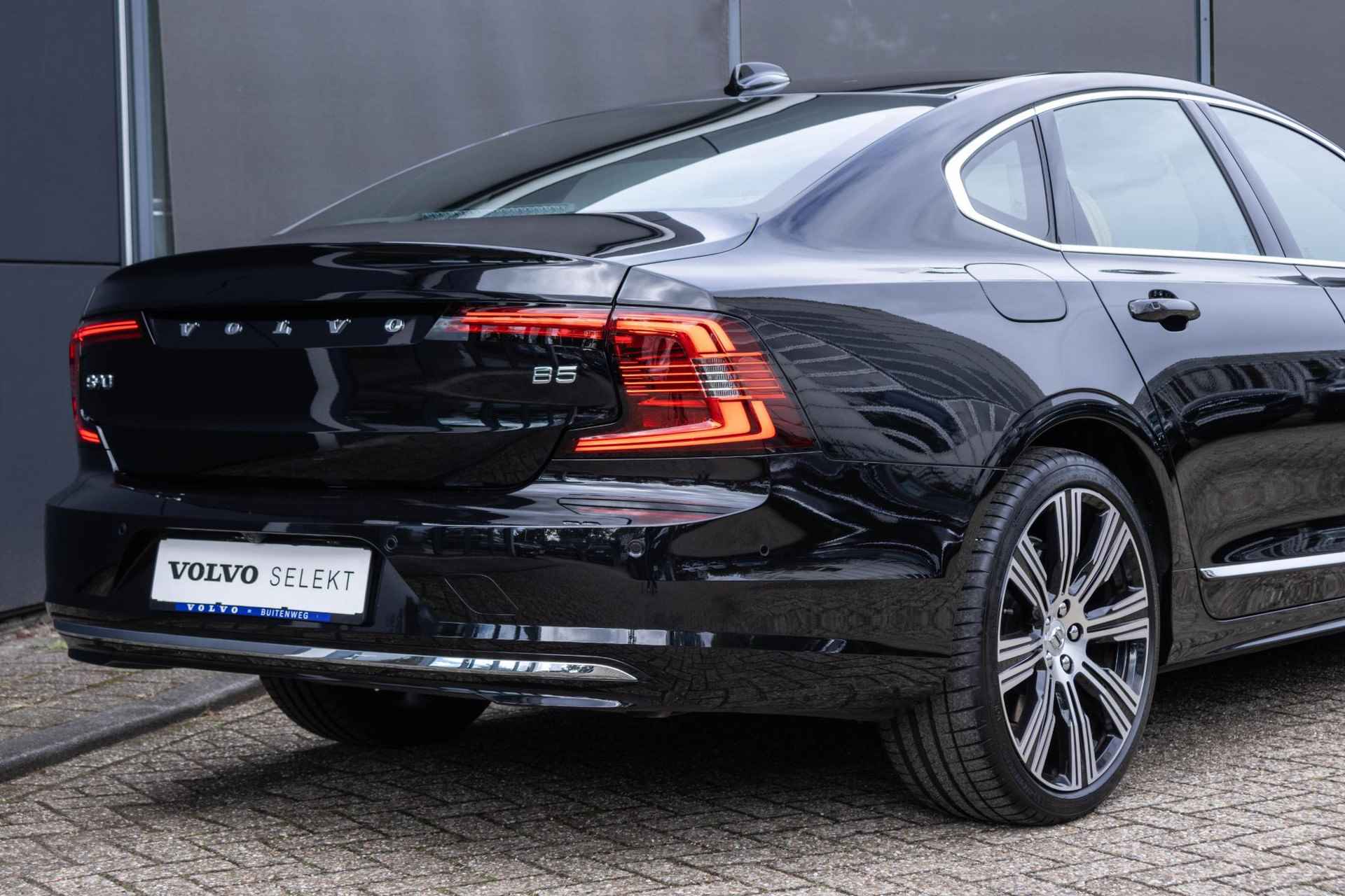 Volvo S90 B5 Automaat Ultimate Bright | 360º camera | Panoramadak | Geventileerde stoelen | Parkeerverwarming | Harman Kardon premium audio | 20'' Lichtmetalen velgen | Adaptive cruise control - 14/44