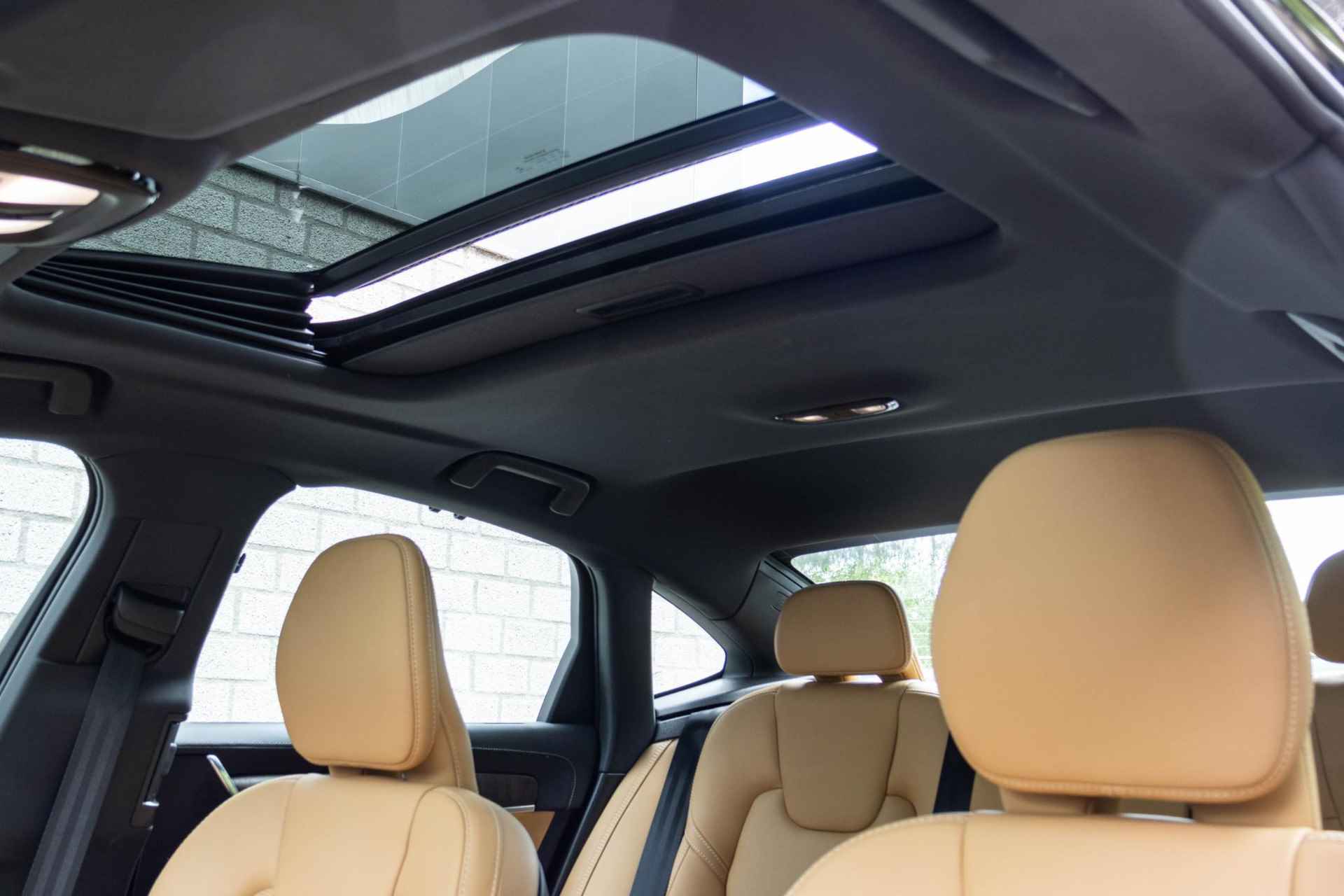 Volvo S90 B5 Automaat Ultimate Bright | 360º camera | Panoramadak | Geventileerde stoelen | Parkeerverwarming | Harman Kardon premium audio | 20'' Lichtmetalen velgen | Adaptive cruise control - 39/44