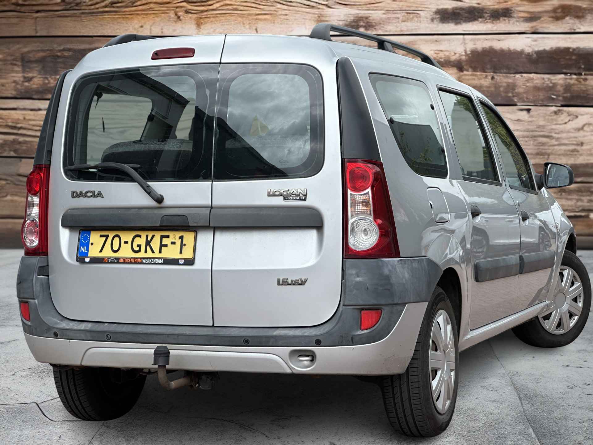 Dacia Logan MCV 1.6-16V Lauréate 7p. | Airco - 5/21