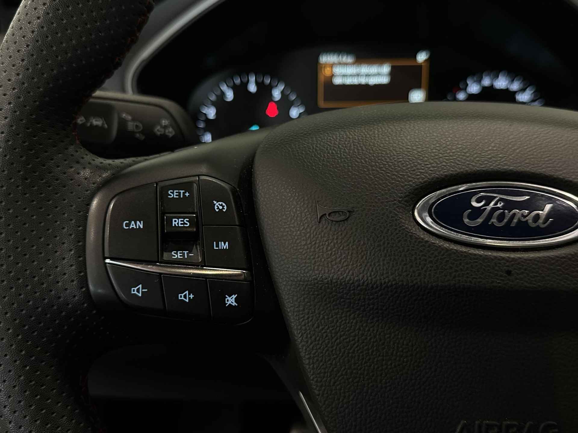 Ford Focus Wagon 1.0 EcoBoost Hybrid ST Line CLIMA | CRUISE | CAMERA | PDC | STOELVERWARMING | - 12/33