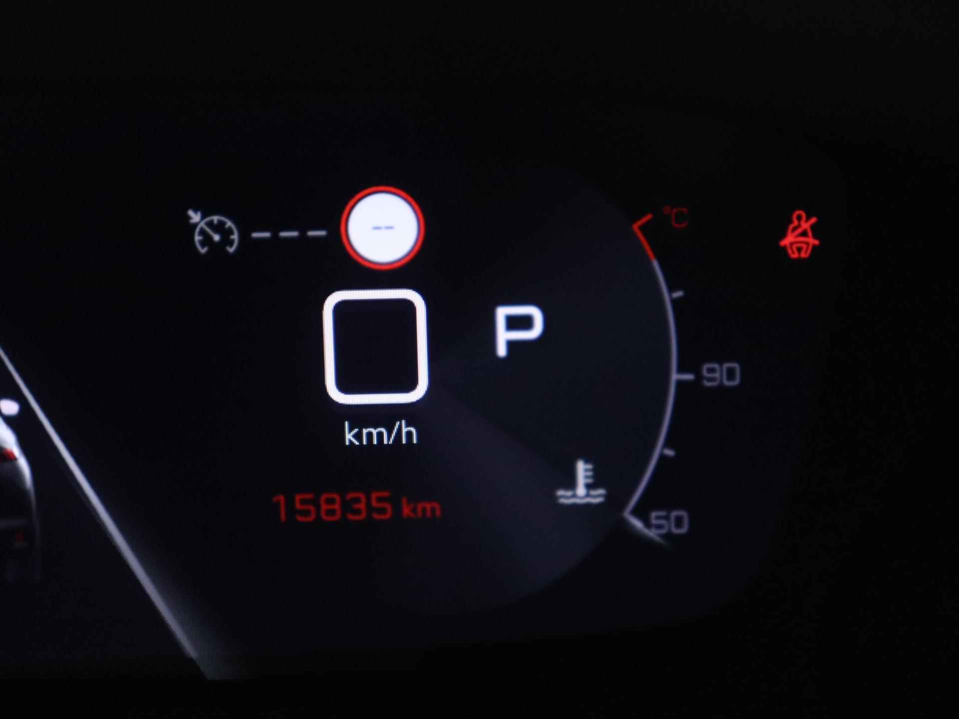 Peugeot 2008 SUV GT 130pk Automaat | Navigatie | Achteruitrijcamera | Climate Control | Cruise Control | Parkeersensoren v+a | Full Led koplampen | 3D Cockpit | Keyless | Stoelverwarming | Dodehoeksensor | DAB+ radio | Apple Carplay / Android Auto | Donker getint glas | 17" lichtmetalen velgen | - 27/35
