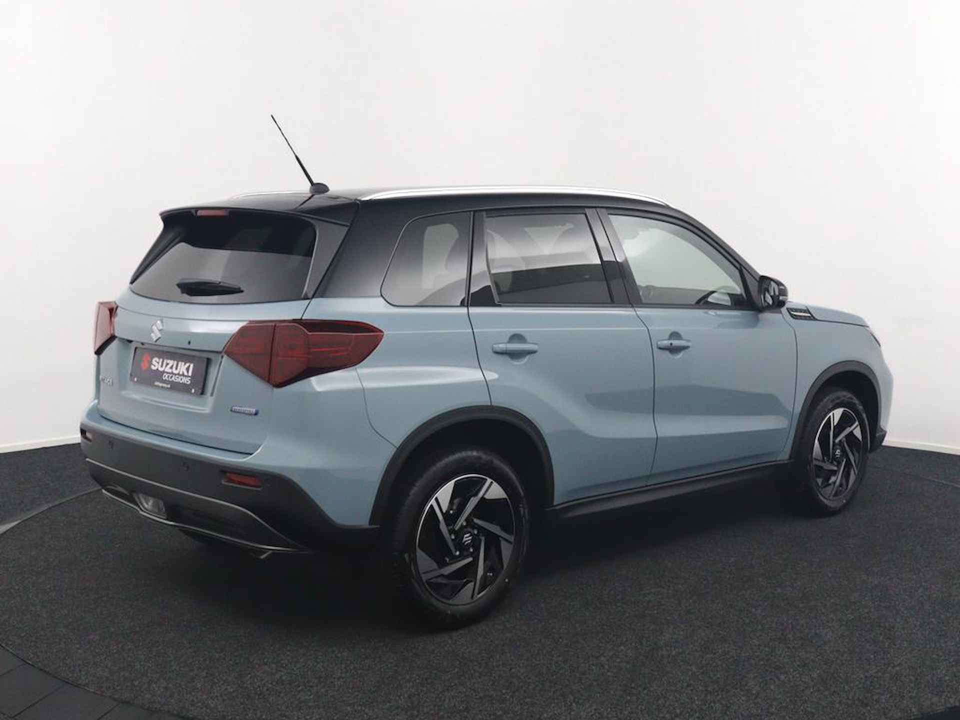 Suzuki Vitara 1.4 Boosterjet Style Smart Hybrid | Nieuwe Auto | 6 Jaar Garantie | Parkeersensoren Rondom | Navigatie | - 3/41