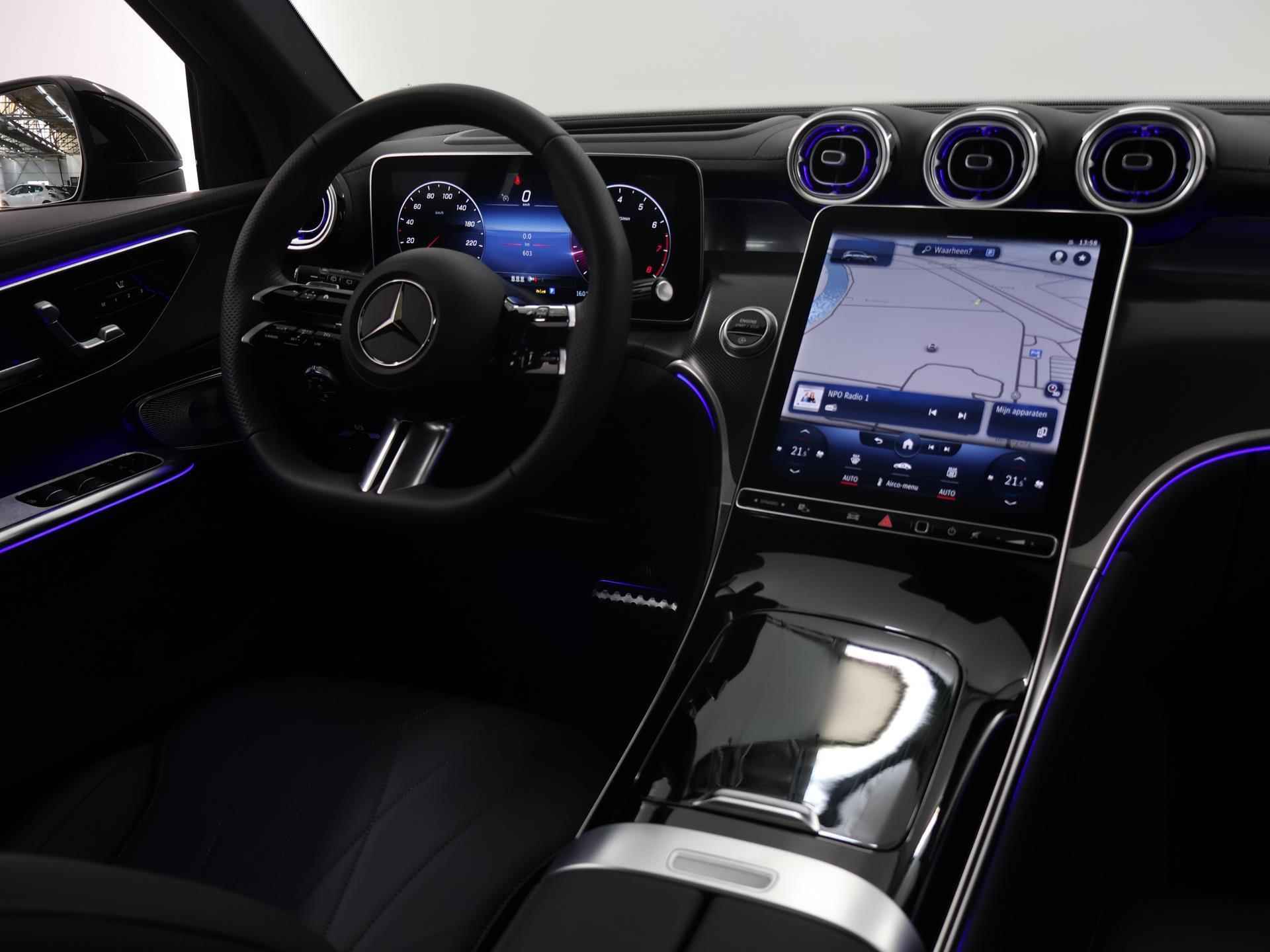Mercedes-Benz GLC-klasse 200 4MATIC AMG NIGHT Premium Plus | Panorama-schuifdak | Head-Up Display | Burmester 3D | Stoelgeheugen | Apple Carplay | Trekhaak | Keyless Entry | Nappaleder | - 10/53
