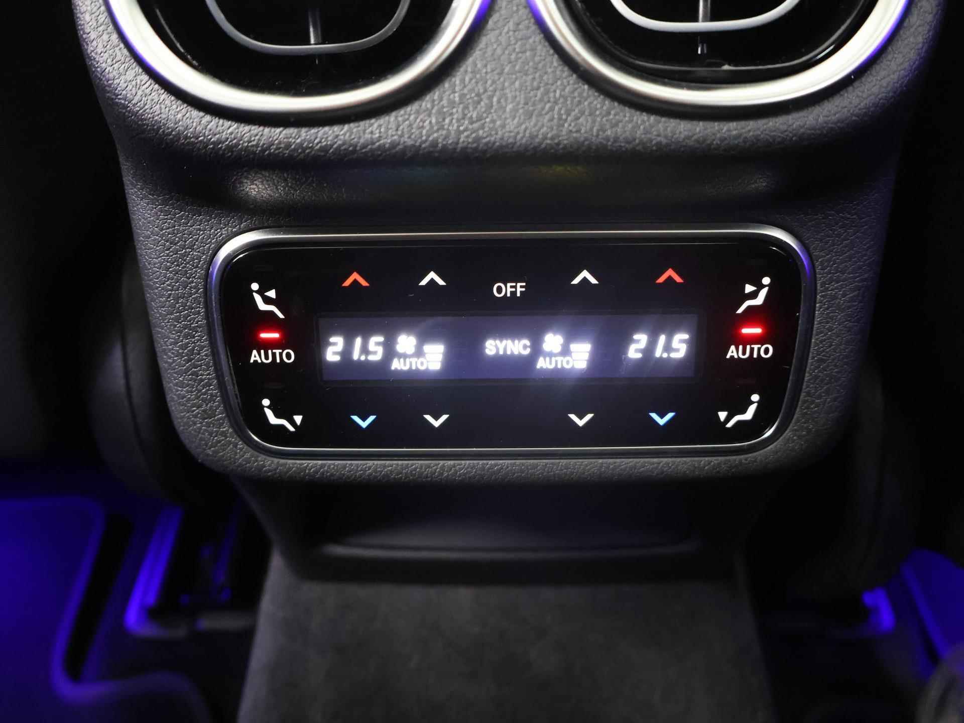Mercedes-Benz GLC-klasse 200 4MATIC AMG NIGHT Premium Plus | Panorama-schuifdak | Head-Up Display | Burmester 3D | Stoelgeheugen | Apple Carplay | Trekhaak | Keyless Entry | Nappaleder | - 31/53