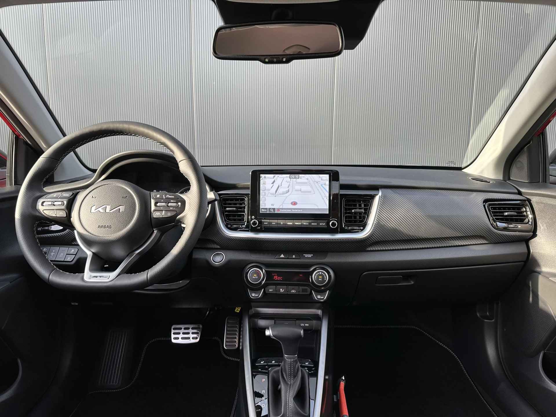 Kia Stonic 1.0 T-GDi MHEV GT-Line | *Niet op voorraad* | *Nu te bestellen* | €2.000,- actiekorting | Navi | Clima | Camera | Stoel-/stuurverwarming | Keyless - 22/35