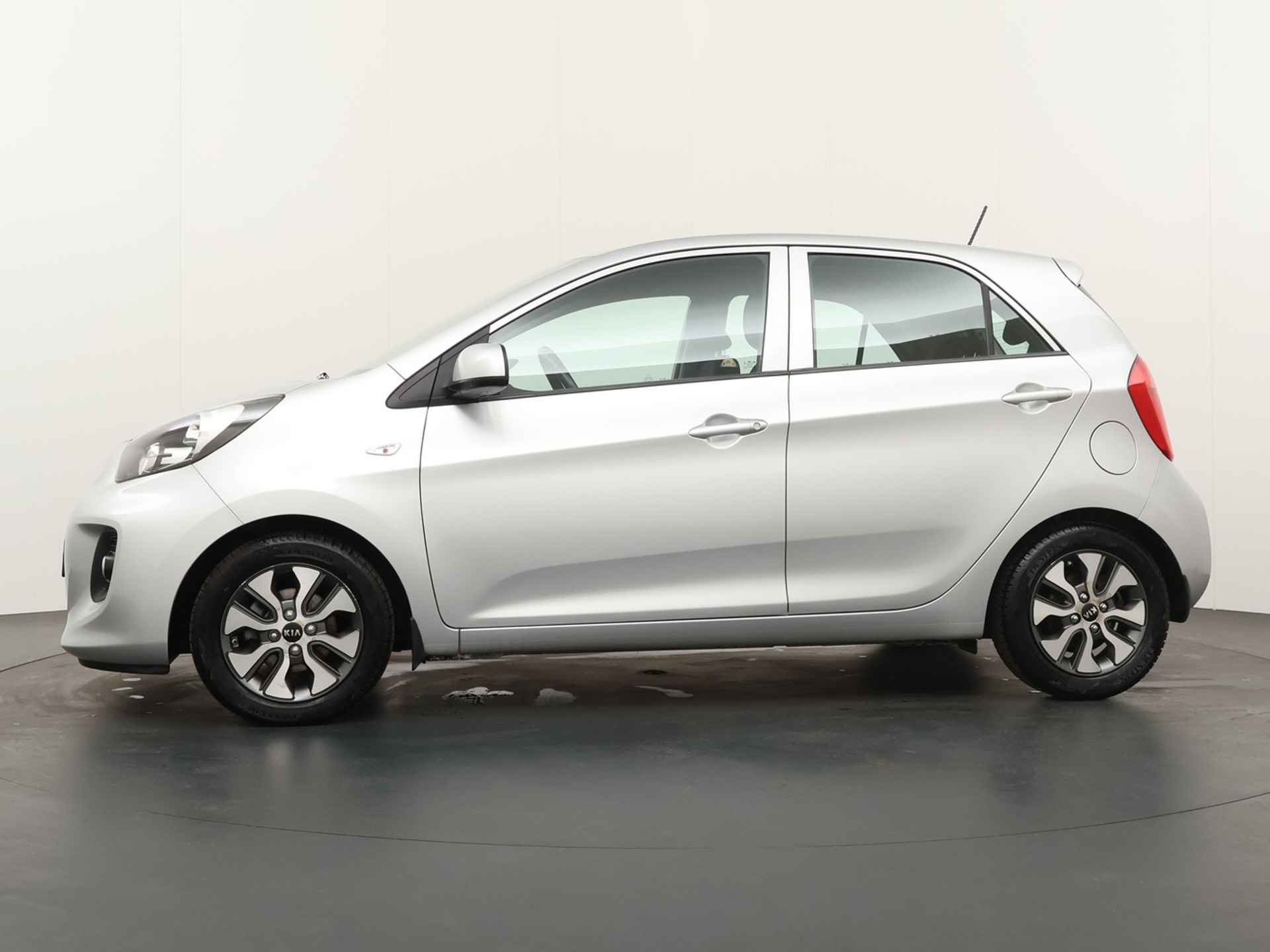 Kia Picanto 1.0 CVVT EconomyPlusLine Navigator - Navigatie - Achteruitrijcamera - Lichtmetalen velgen - 12 maanden BOVAG garantie - 4/48