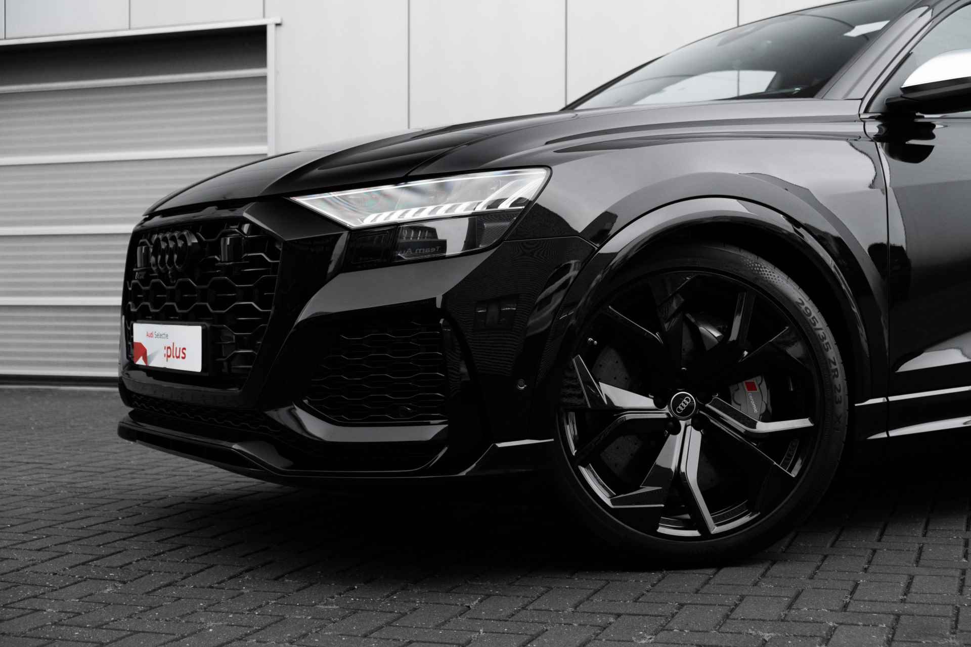 Audi RS Q8 4.0 TFSI quattro Audi RS Q8 Keramisch / Pano / B&O / 23inch / - 7/78