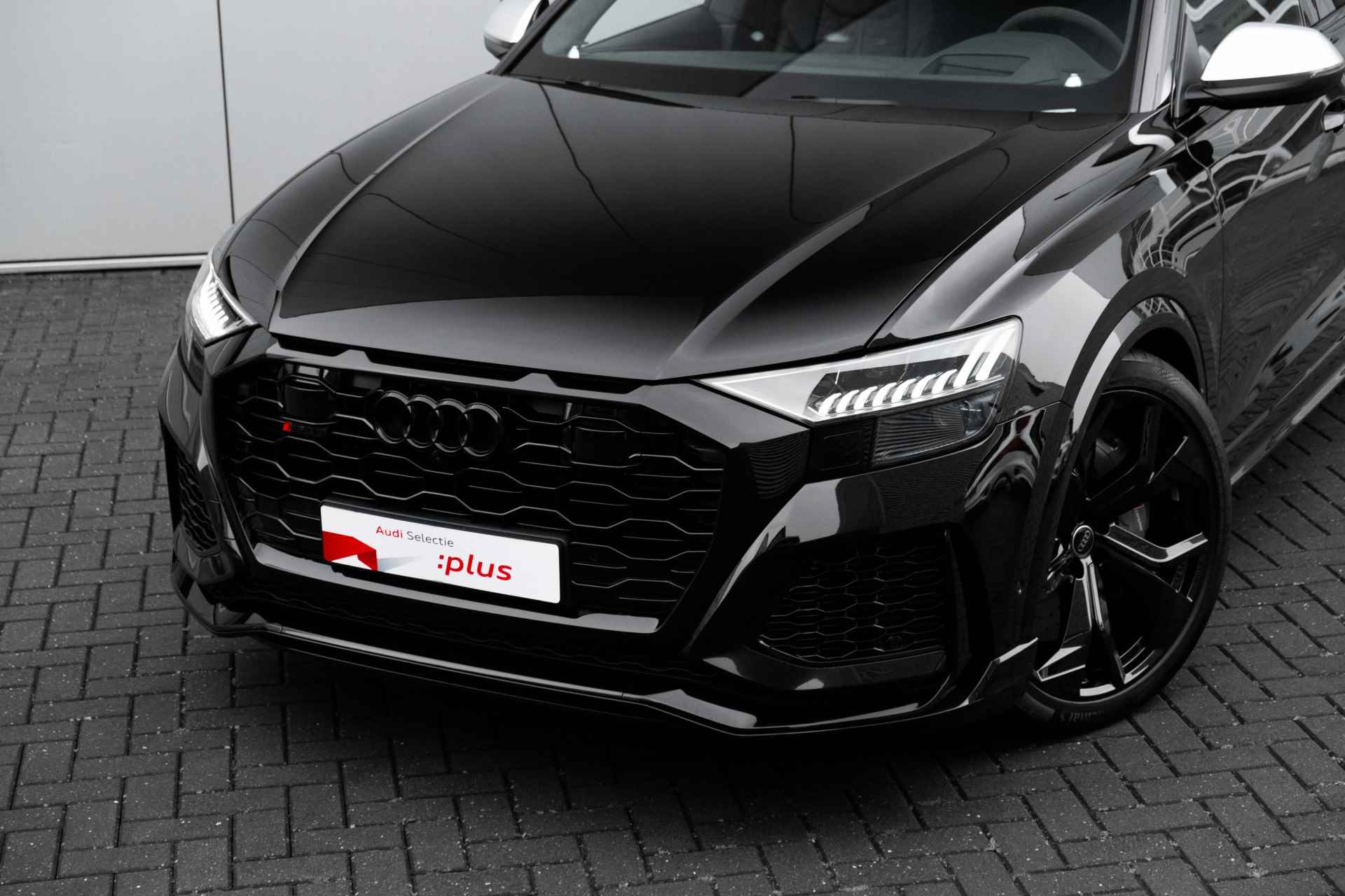 Audi RS Q8 4.0 TFSI quattro Audi RS Q8 Keramisch / Pano / B&O / 23inch / - 19/78