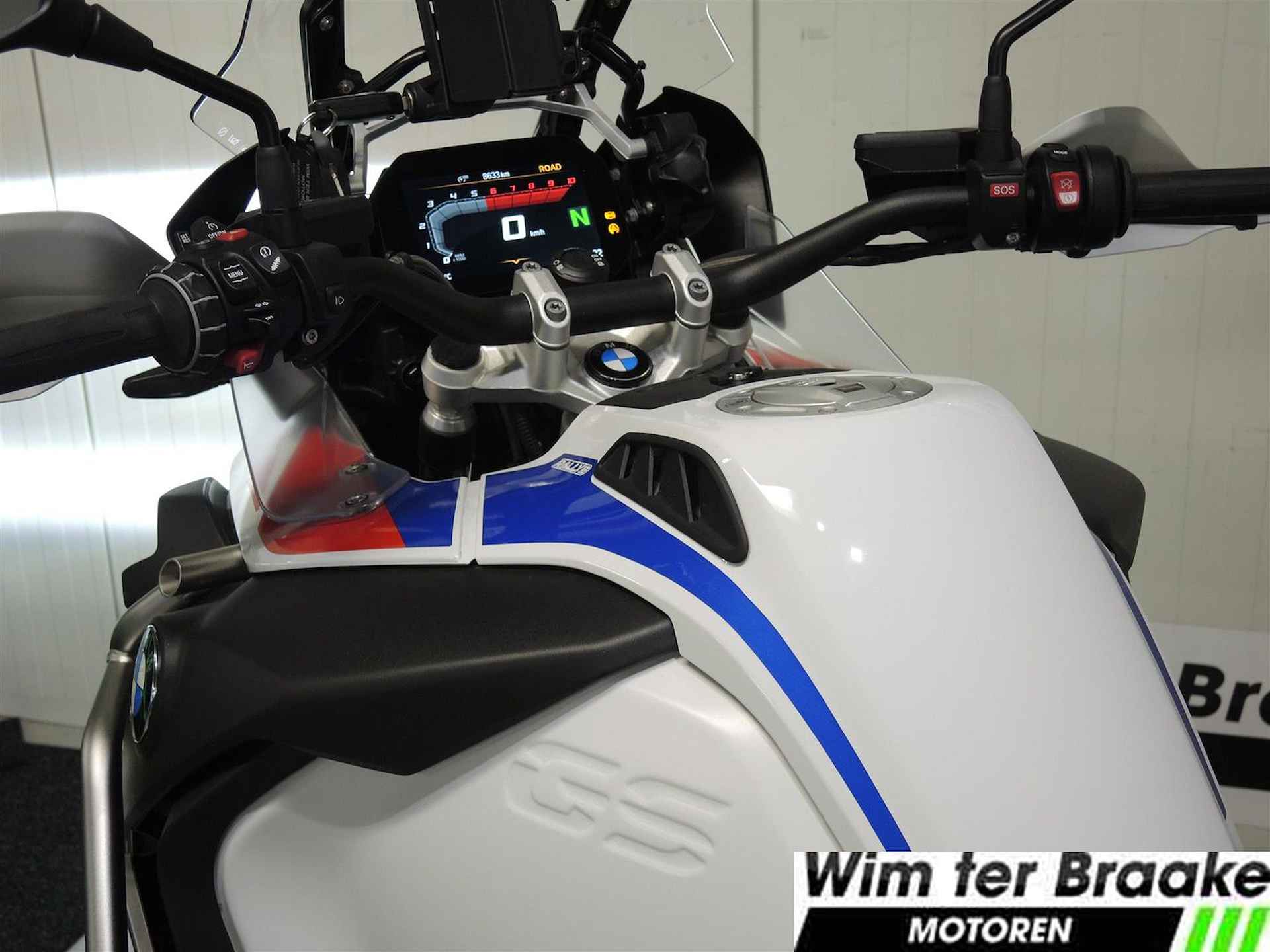 BMW R 1250 GS Adventure - 2023 - 19/21