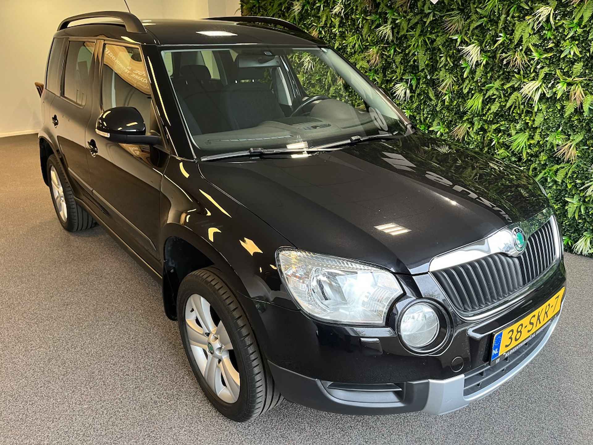 Skoda Yeti 1.4 TSI Tour Clima NAVI LMV PD 1.4 TSI Tour - 2/30