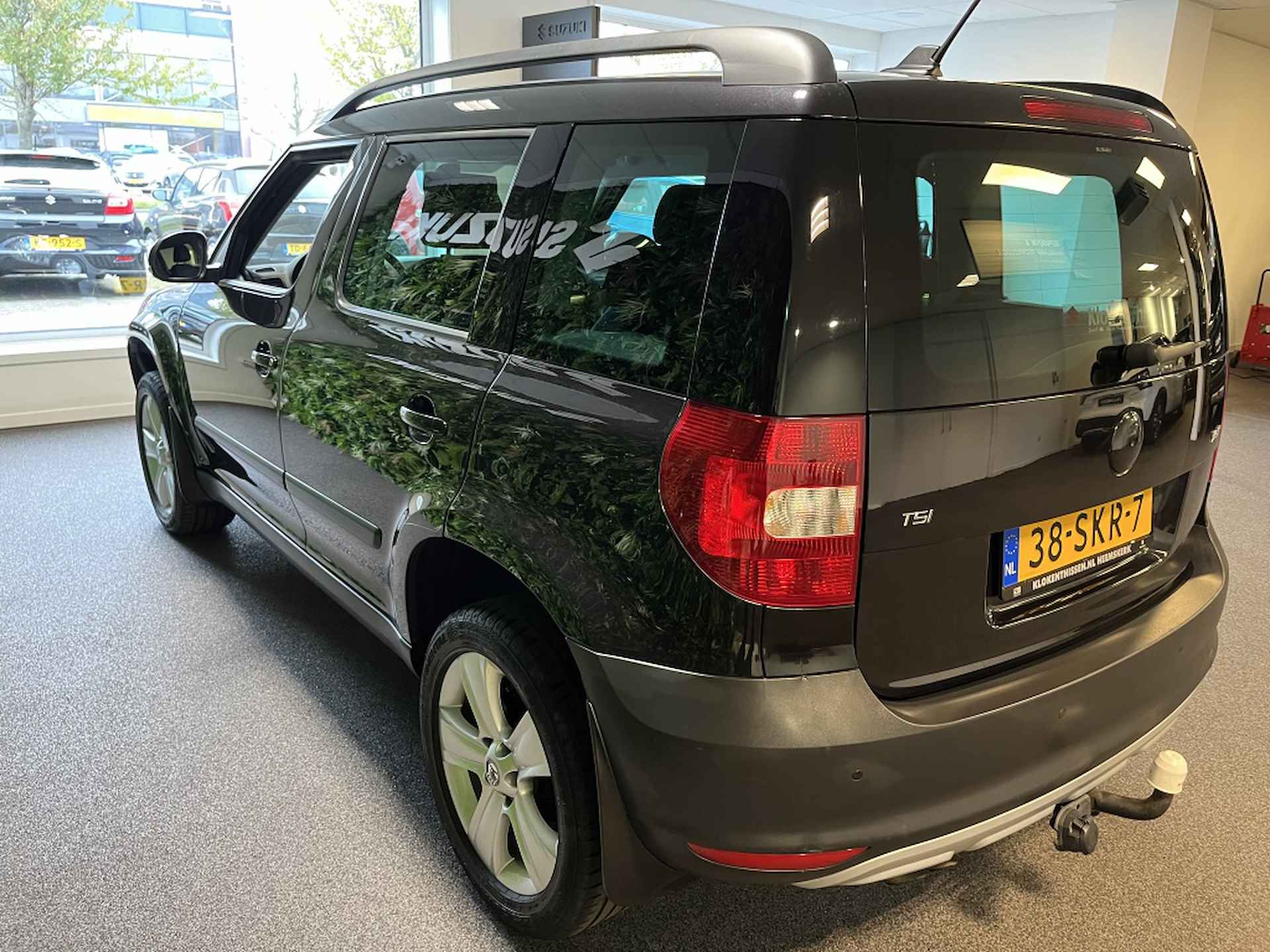 Skoda Yeti 1.4 TSI Tour Clima NAVI LMV PD 1.4 TSI Tour - 4/30