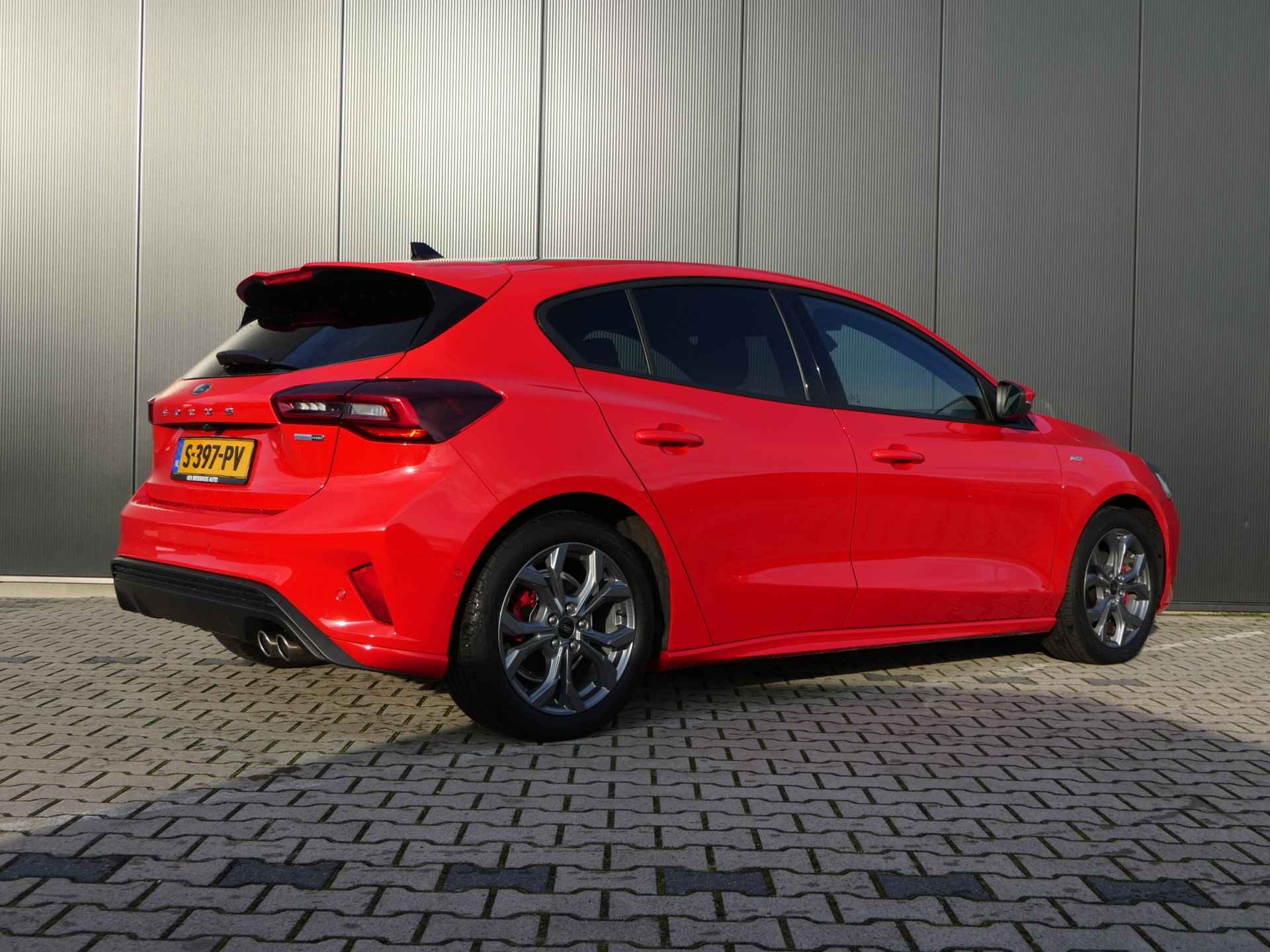 Ford Focus 1.0 EcoBoost Hybrid ST Line Style | Winter pack | Adaptive cruise control | Pano dak | Camera achter | LED koplampen | Apple Car - 4/38