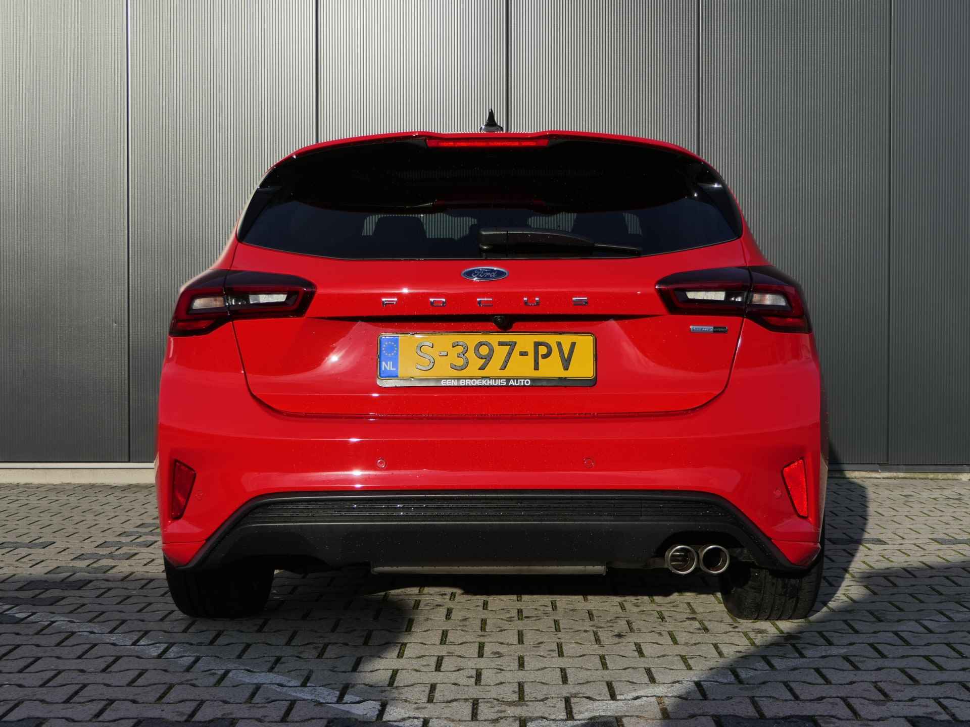 Ford Focus 1.0 EcoBoost Hybrid ST Line Style | Winter pack | Adaptive cruise control | Pano dak | Camera achter | LED koplampen | Apple Car - 11/38