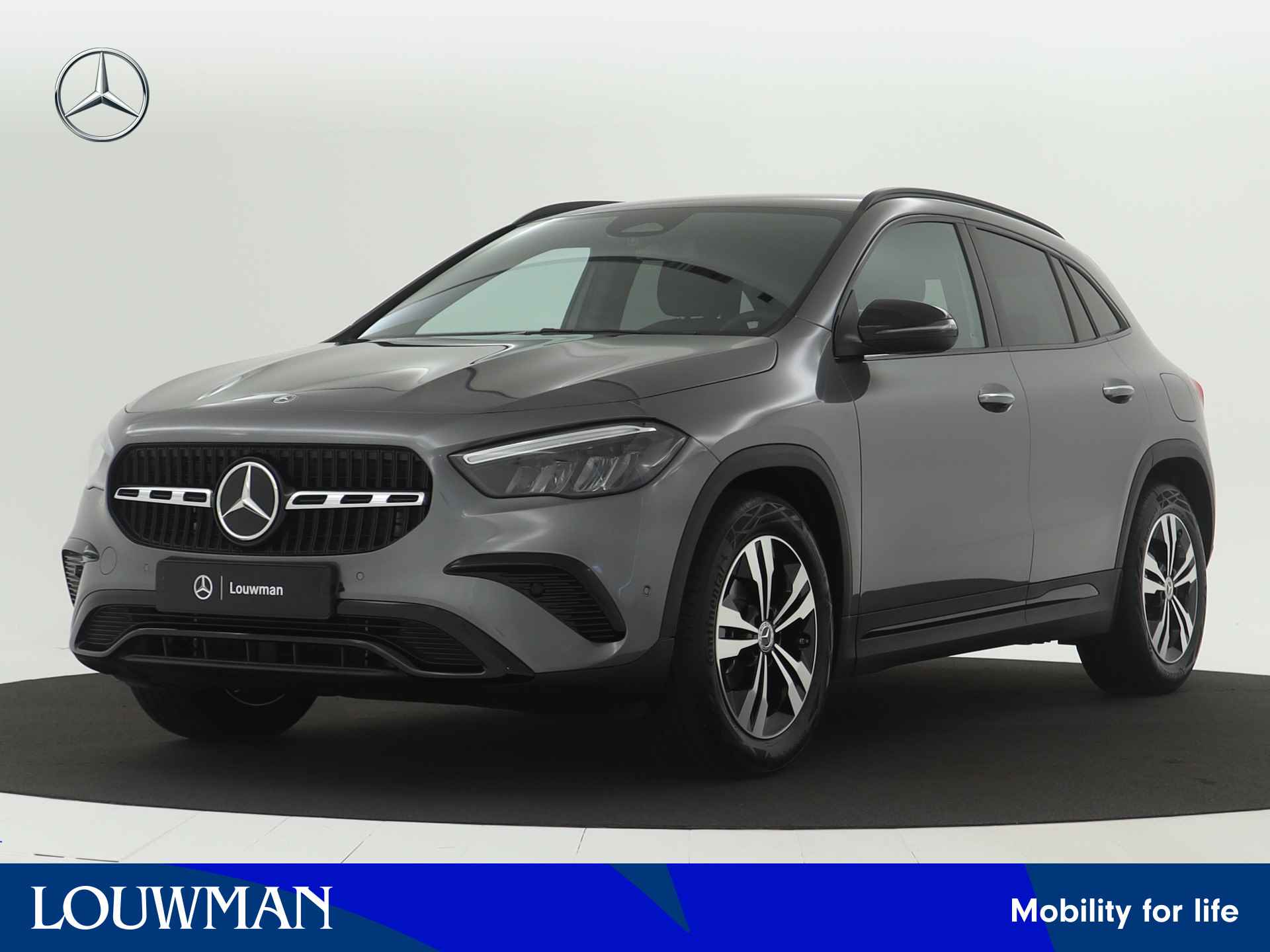 Mercedes-Benz GLA 180 Star Edition Luxury Line | Nightpakket | Trekhaak | Parkeerpakket met achteruitrijcamera | Spiegelpakket | USB-pakket plus | EASY PACK achterklep | Keyless-Go comfortpakket | GUARD 360 ° Vehicle protection Plus | - 1/38