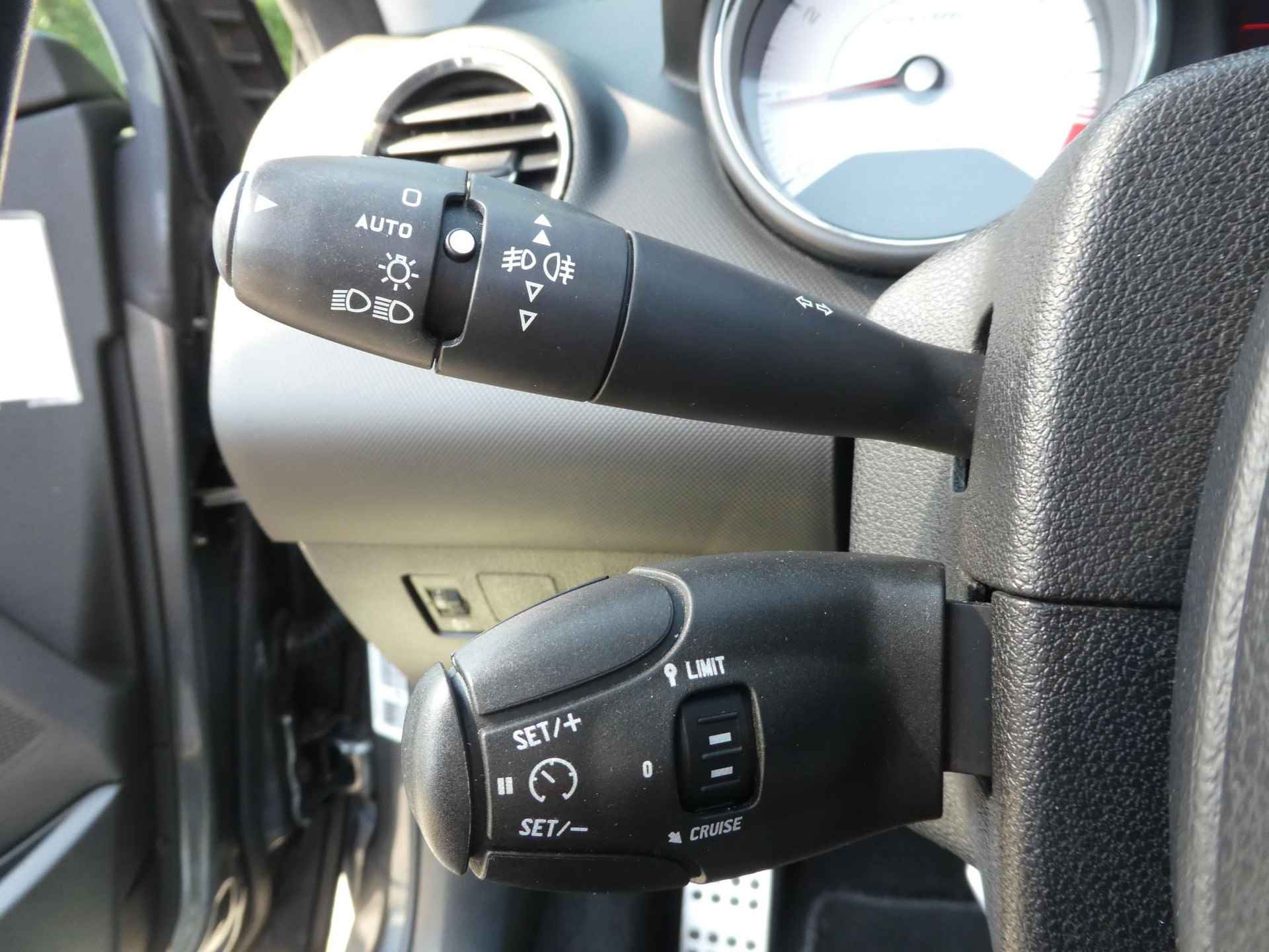 Peugeot 308 CC 1.6 THP 140PK Automaat Sport Pack Leder|Navi|Nekverwarming|Cruise|Climate - 28/36