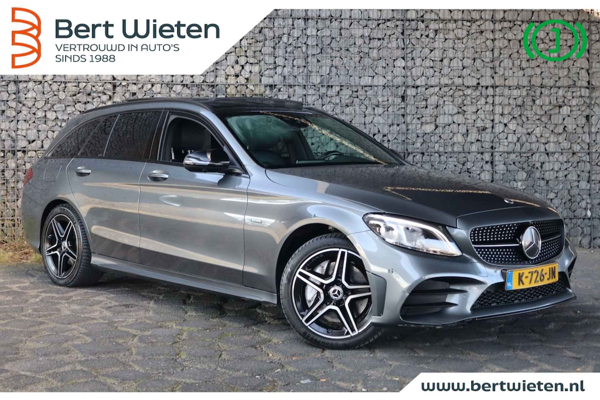 Mercedes-benz C-klasse Estate 300 e | Geen import | AMG | Schuifdak | Trekhaak