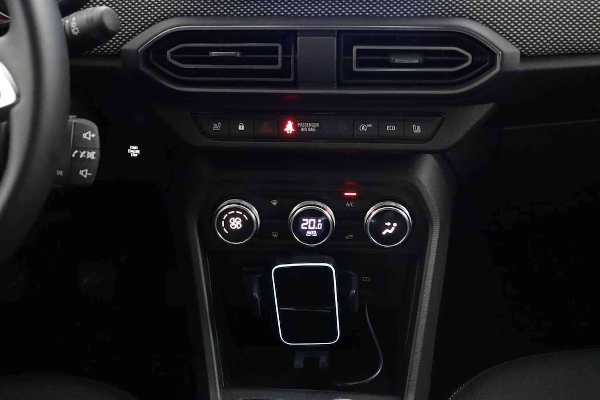 Dacia Jogger TCe 100 Bi-Fuel Extreme 5p. | LPG af fabriek | Afneembare Trekhaak | Navigatie incl. Apple Carplay/Android Auto | Camera | Separatierek | Cruise Control - 15/56