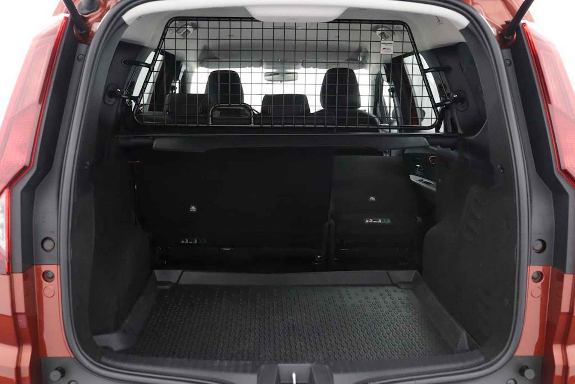 Dacia Jogger TCe 100 Bi-Fuel Extreme 5p. | LPG af fabriek | Afneembare Trekhaak | Navigatie incl. Apple Carplay/Android Auto | Camera | Separatierek | Cruise Control - 19/56