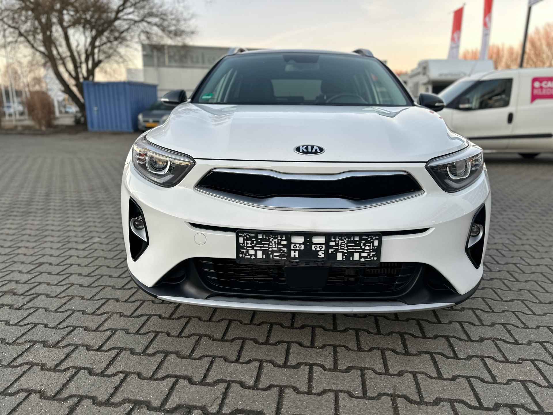 Kia Stonic 1.0 T-GDi DynamicPlusLine (BOVAG/RIJKLAARPRIJS) - 6/24